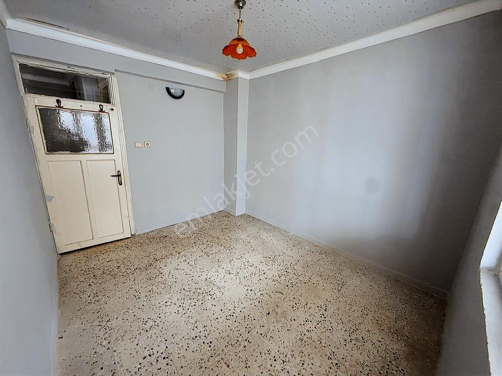 Yaşarsoy Gyodan K.köprü Belediye Yanı Sefa Koop. 3+1 Uygun Daire - Görsel 12