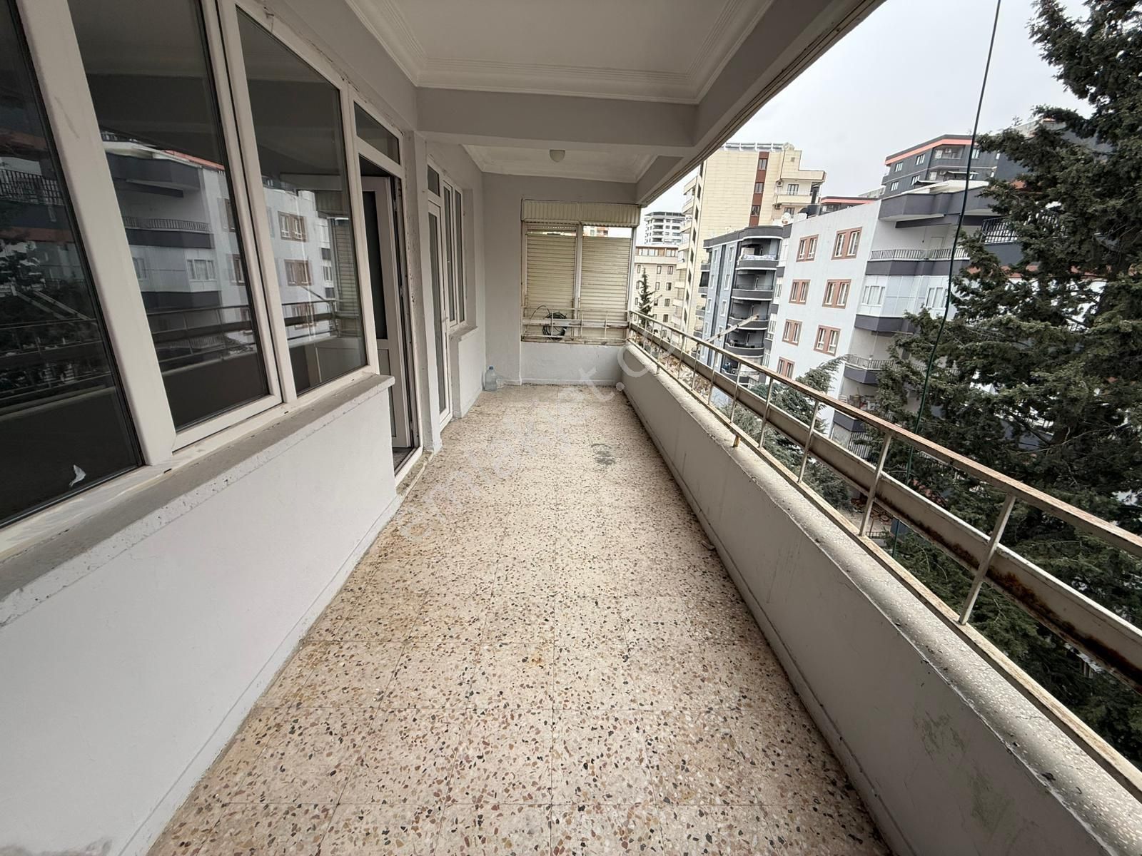 Yaşarsoy Gyodan K.köprü Belediye Yanı Sefa Koop. 3+1 Uygun Daire - Görsel 15