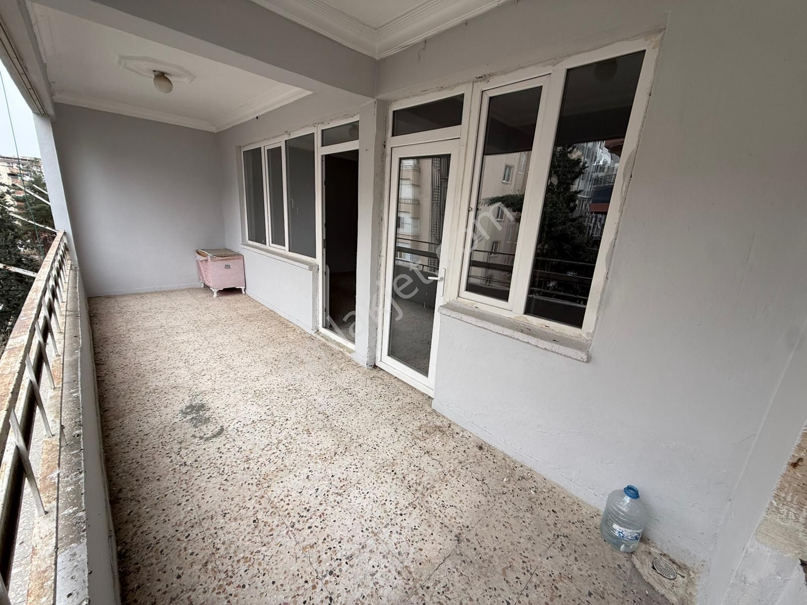 Yaşarsoy Gyodan K.köprü Belediye Yanı Sefa Koop. 3+1 Uygun Daire - Görsel 24