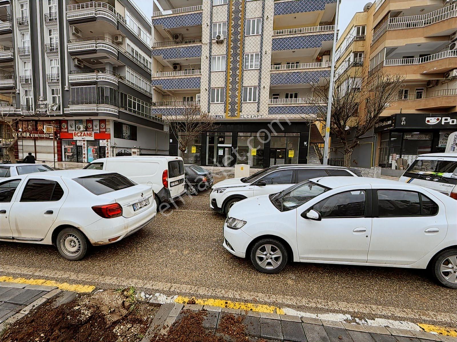 Yaşarsoy Gyo'dan Haliliye Tandoğan Caddesi Üstü 3 Katlı Dükkan - Görsel 21