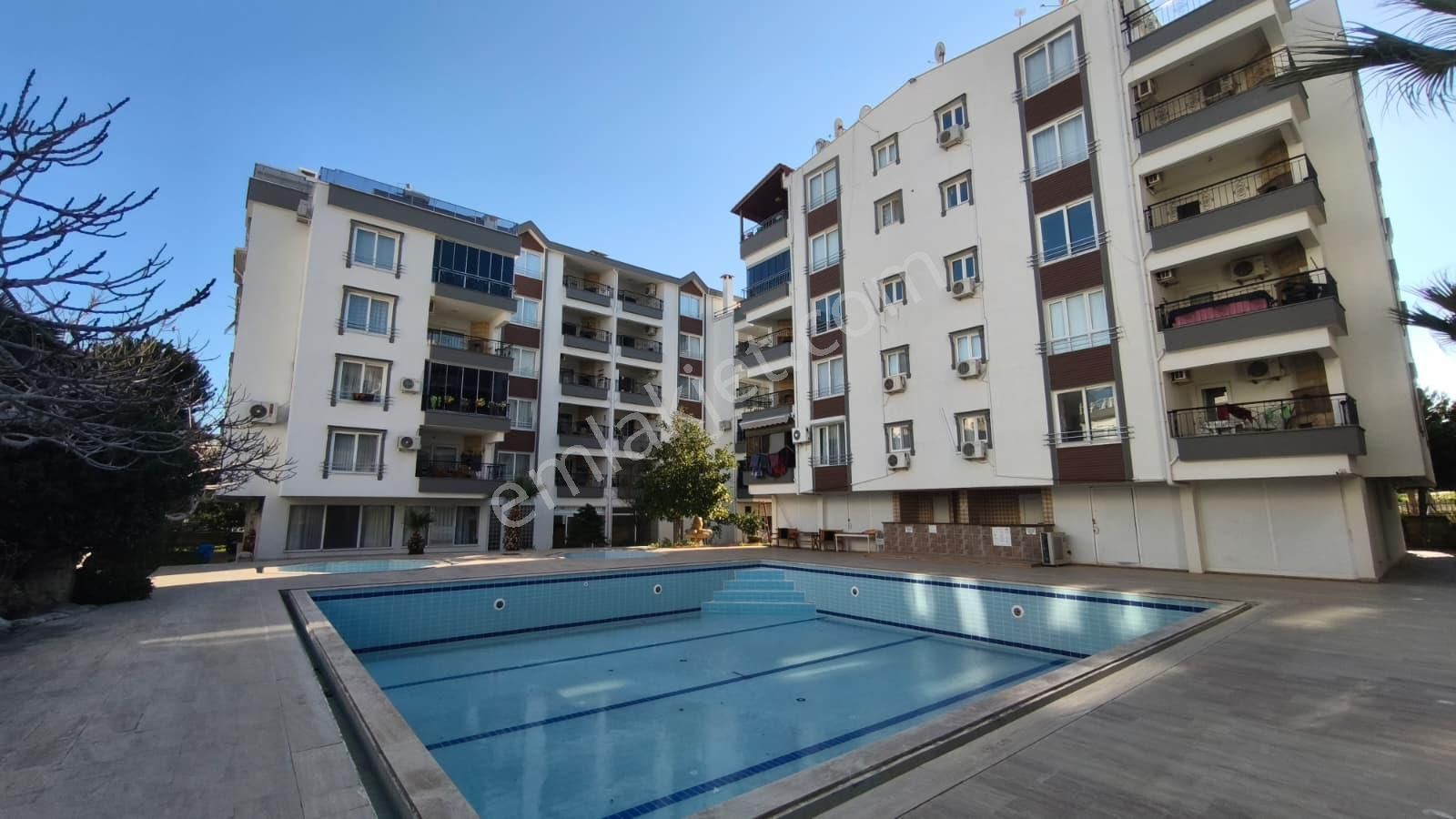 Güvenlikli ,site İçerisinde,asansörlü Satılık 2+1 Daire