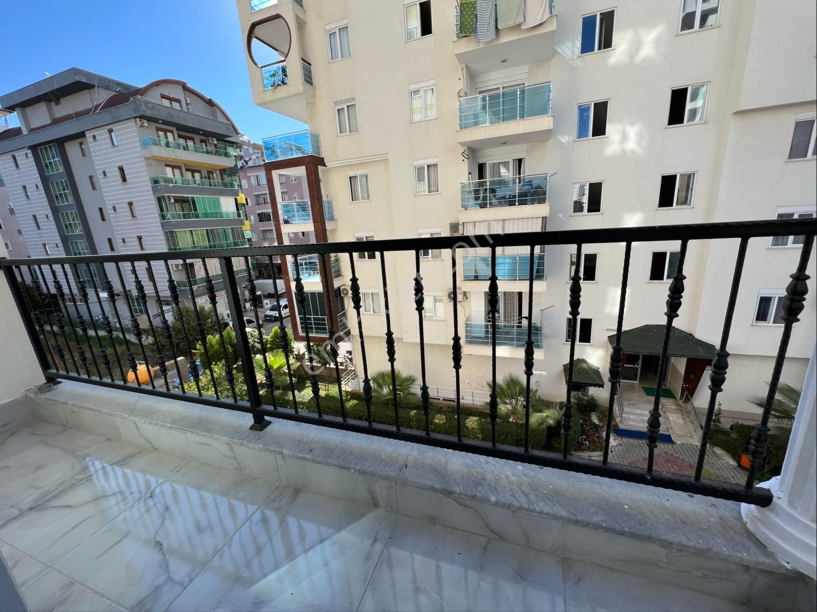 Alanya Mahmutlarda Kiralık 2+1 Ayrı Mutfak Daire - Görsel 14