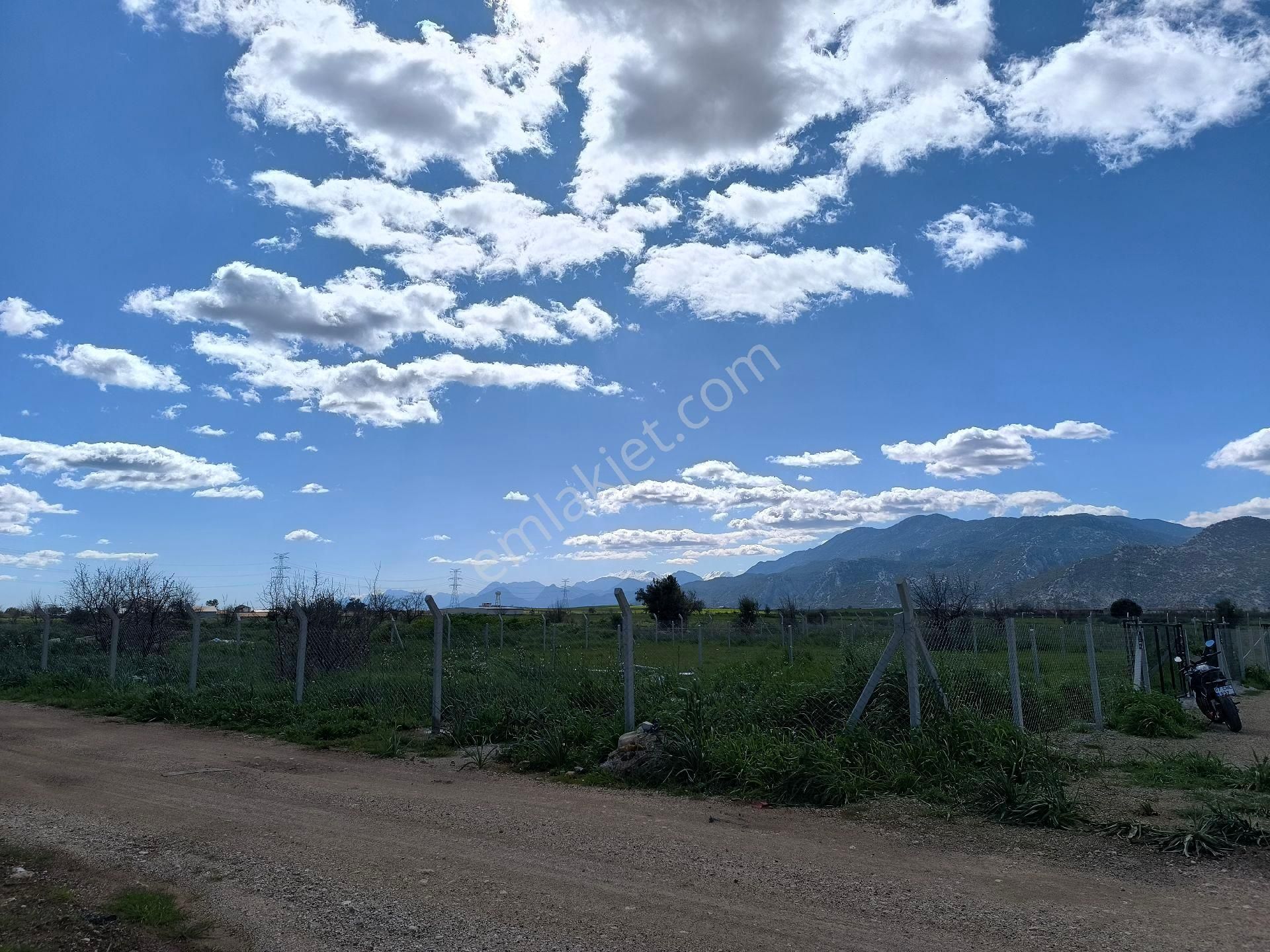 Döşemealtı/karataş Anayola Yakın Elektrik Ve Su Aboneli Parsel - Görsel 11