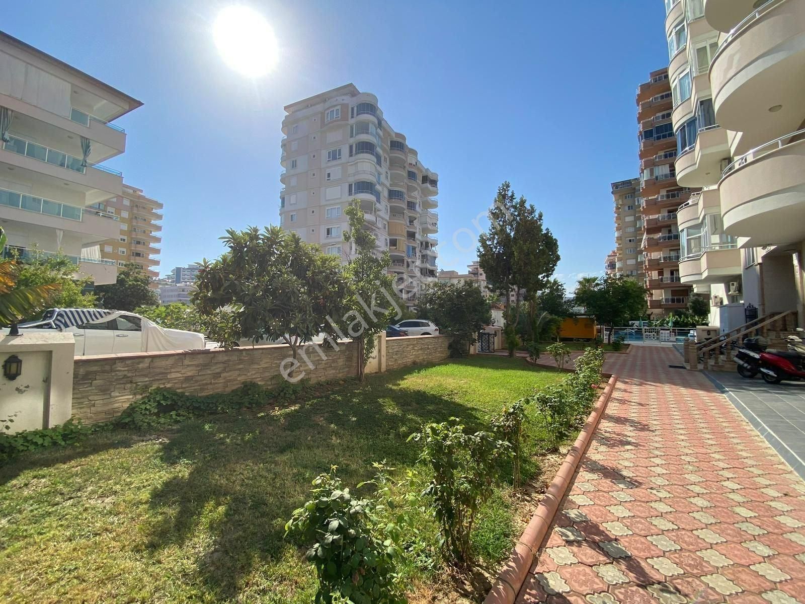 Alanya Mahmutlar’da Panoramik Deniz & Dağ Manzaralı 3+1 Dubleks - Görsel 22