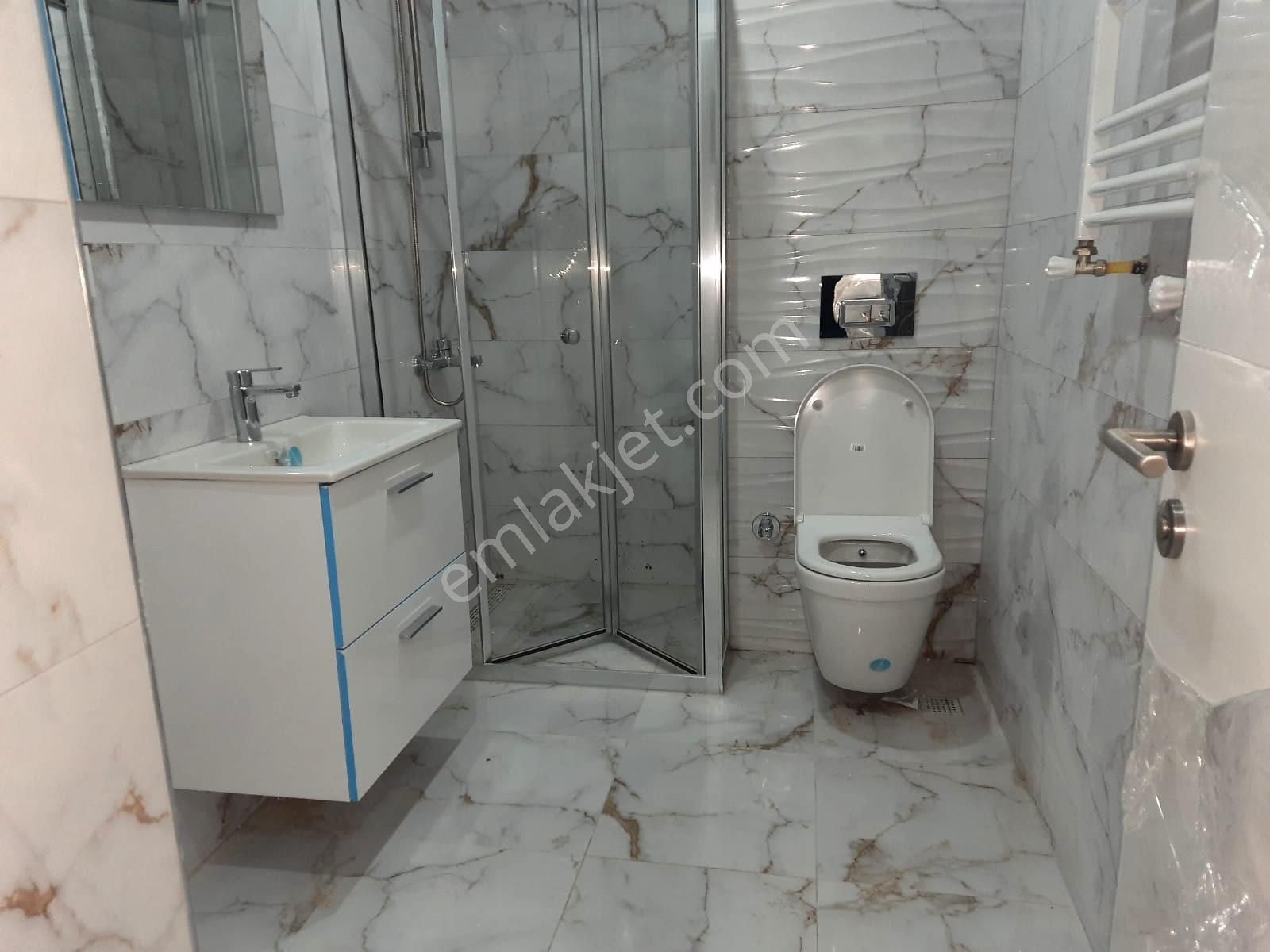 İbar'dan Küçükyalı Atatürk Cad Üzeri Ön Köşe Daire 3+1 - Görsel 9