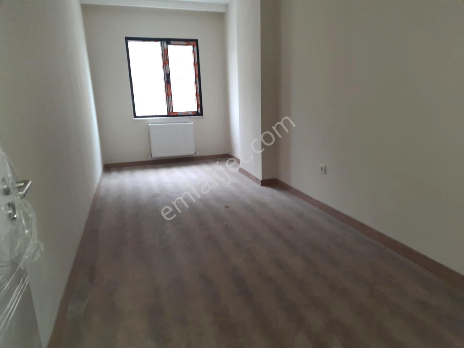 İbar'dan Küçükyalı Atatürk Cad Üzeri Ön Köşe Daire 3+1 - Görsel 5