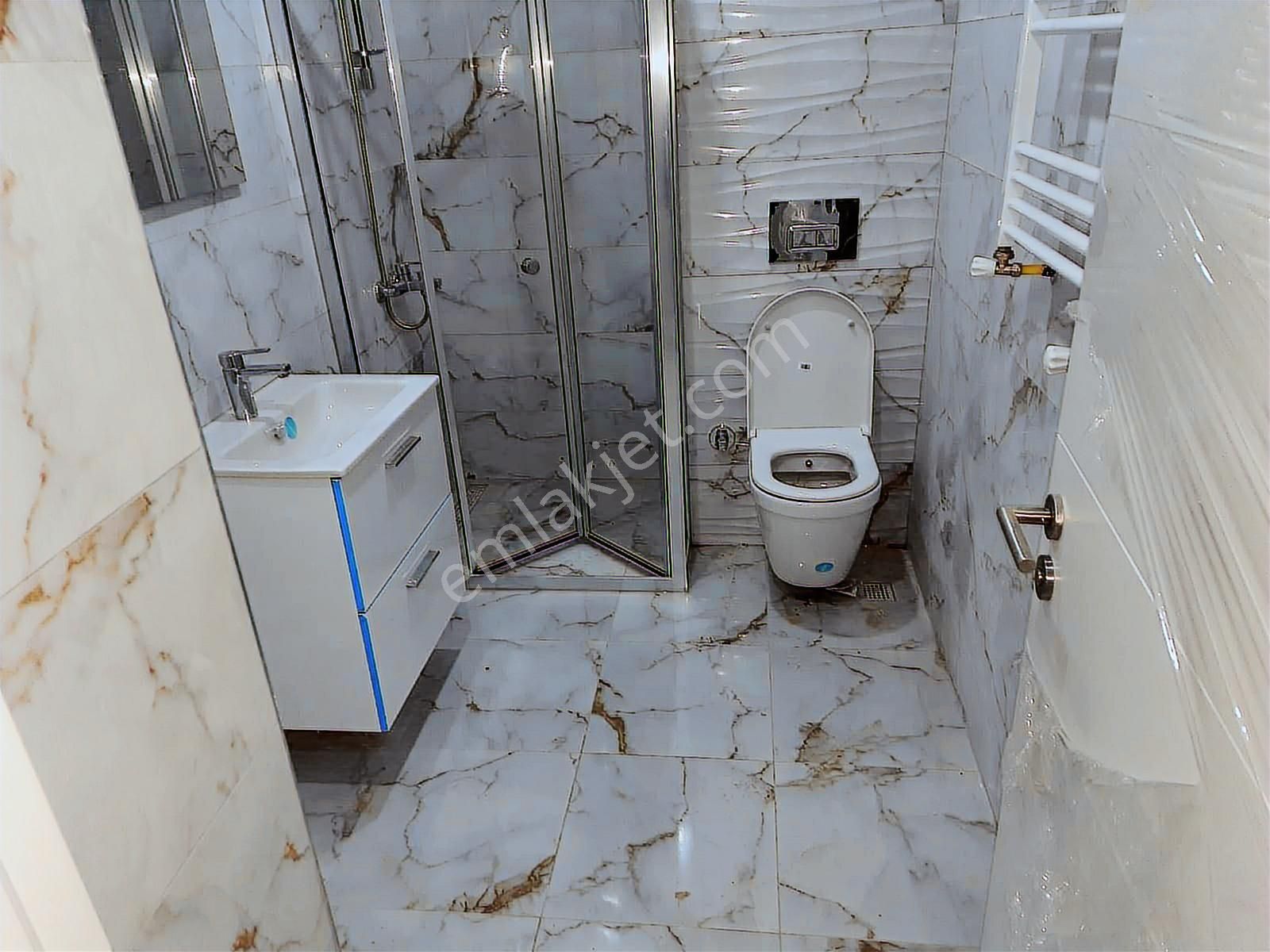 İbar'dan Küçükyalı Atatürk Cad Üzeri Ön Köşe Daire 3+1 - Görsel 16