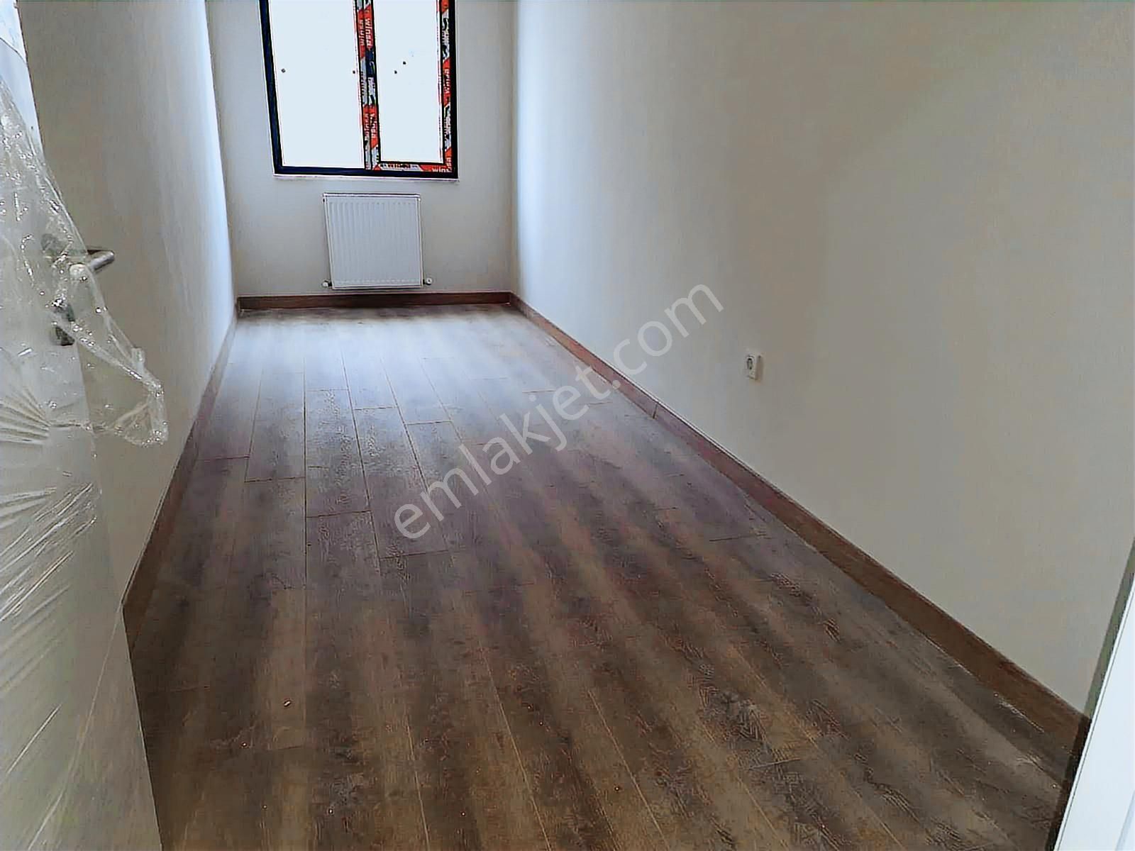 İbar'dan Küçükyalı Atatürk Cad Üzeri Ön Köşe Daire 3+1 - Görsel 20