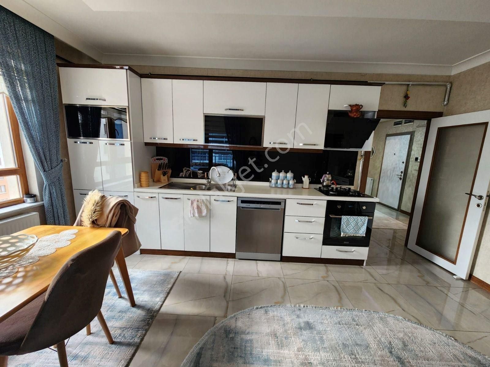 Güneşevlerde 3+1 Geniş Site İçinde Ultra Lüks Satılık Daire - Görsel 15