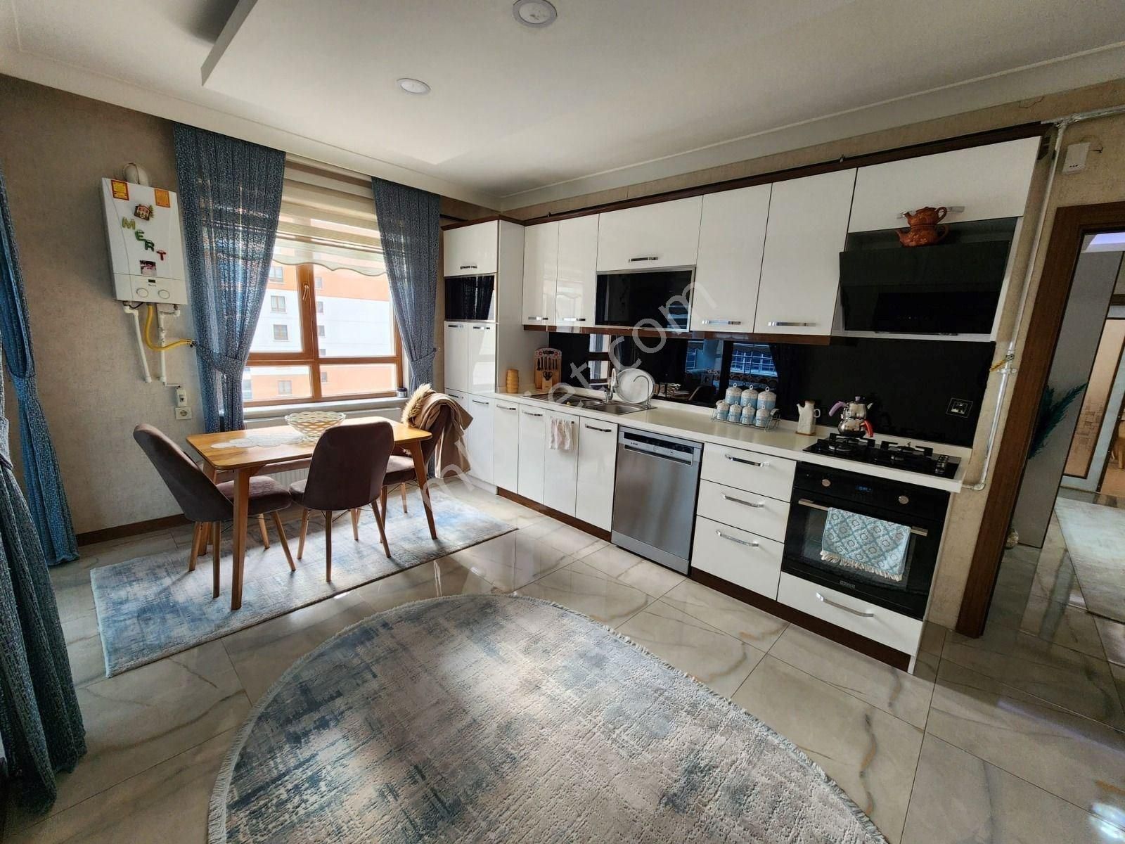 Güneşevlerde 3+1 Geniş Site İçinde Ultra Lüks Satılık Daire - Görsel 13