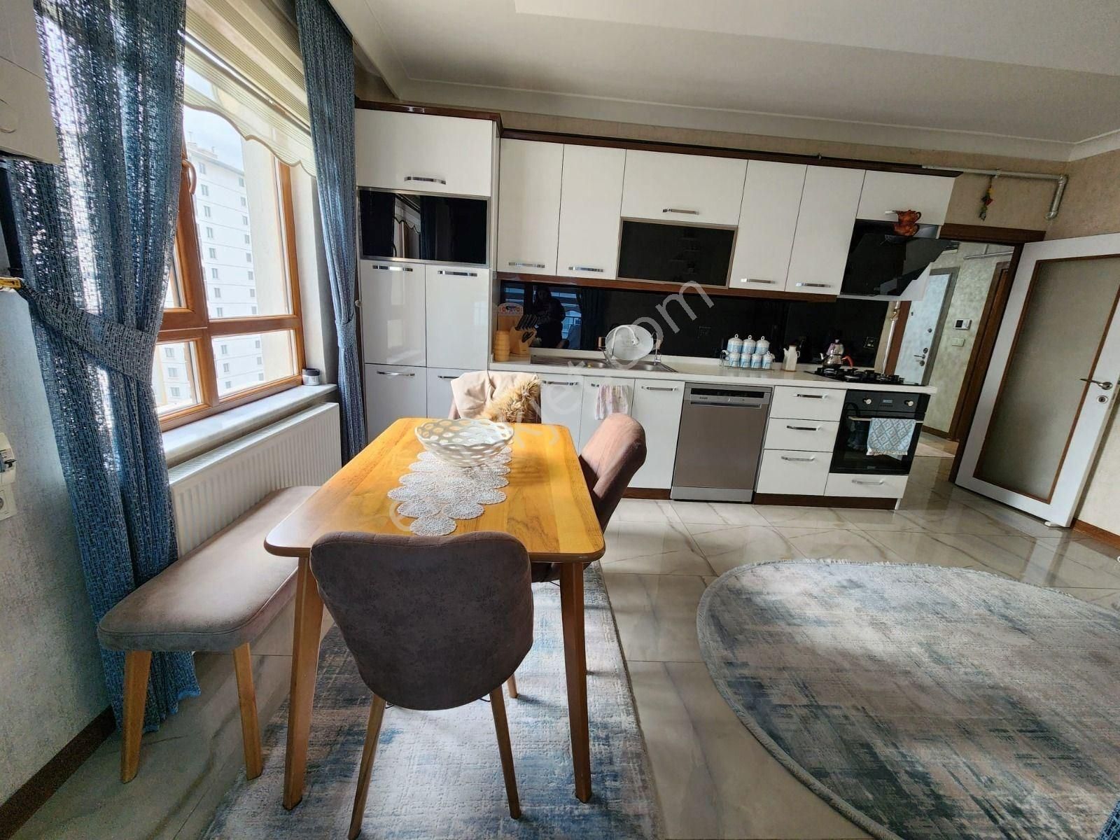 Güneşevlerde 3+1 Geniş Site İçinde Ultra Lüks Satılık Daire - Görsel 18