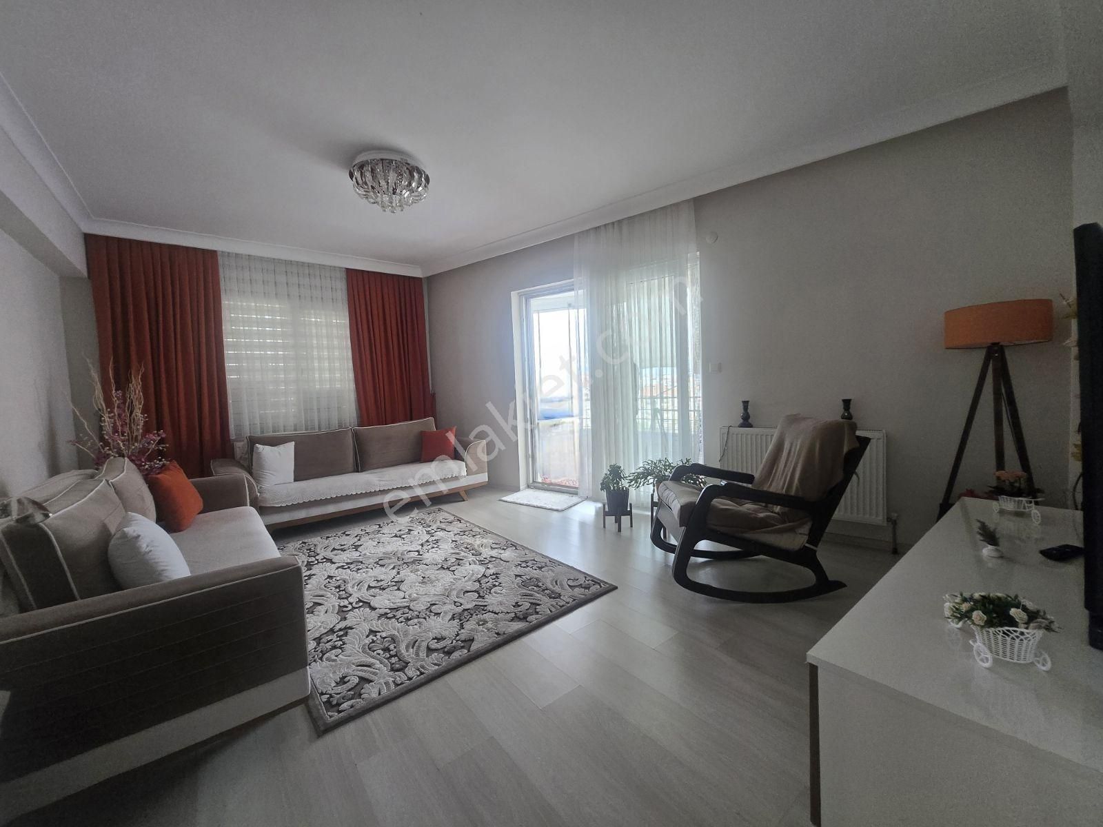 Elvan Mah.asansörlü Ebeveyn Banyolu Ful Yapılı Satılık 3+1 Daire - Görsel 6