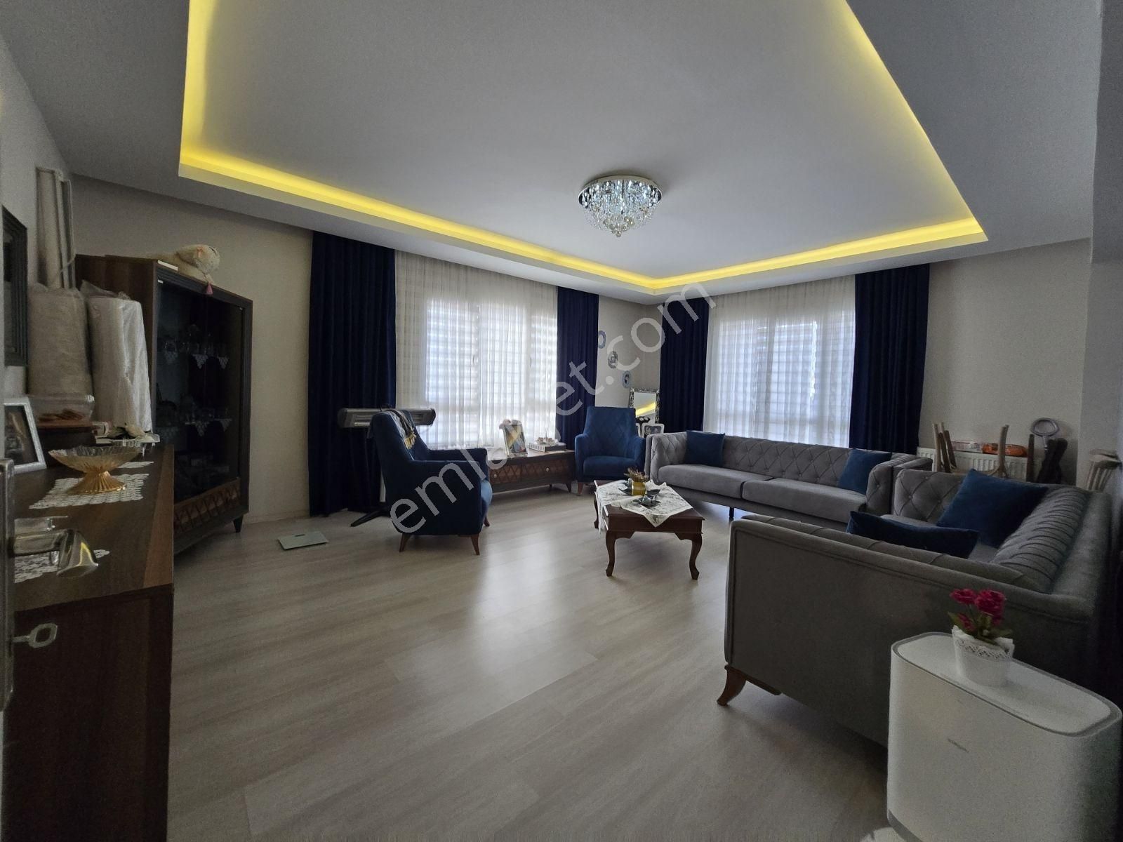 Elvan Mah.asansörlü Ebeveyn Banyolu Ful Yapılı Satılık 3+1 Daire - Görsel 34