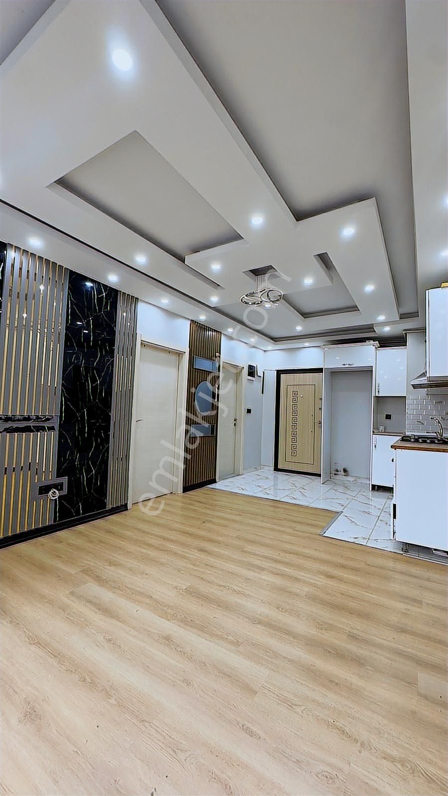 Site İçinde Yüksek Kira Garantili !! Şehir Manzaralı 1+1 Daire - Görsel 7