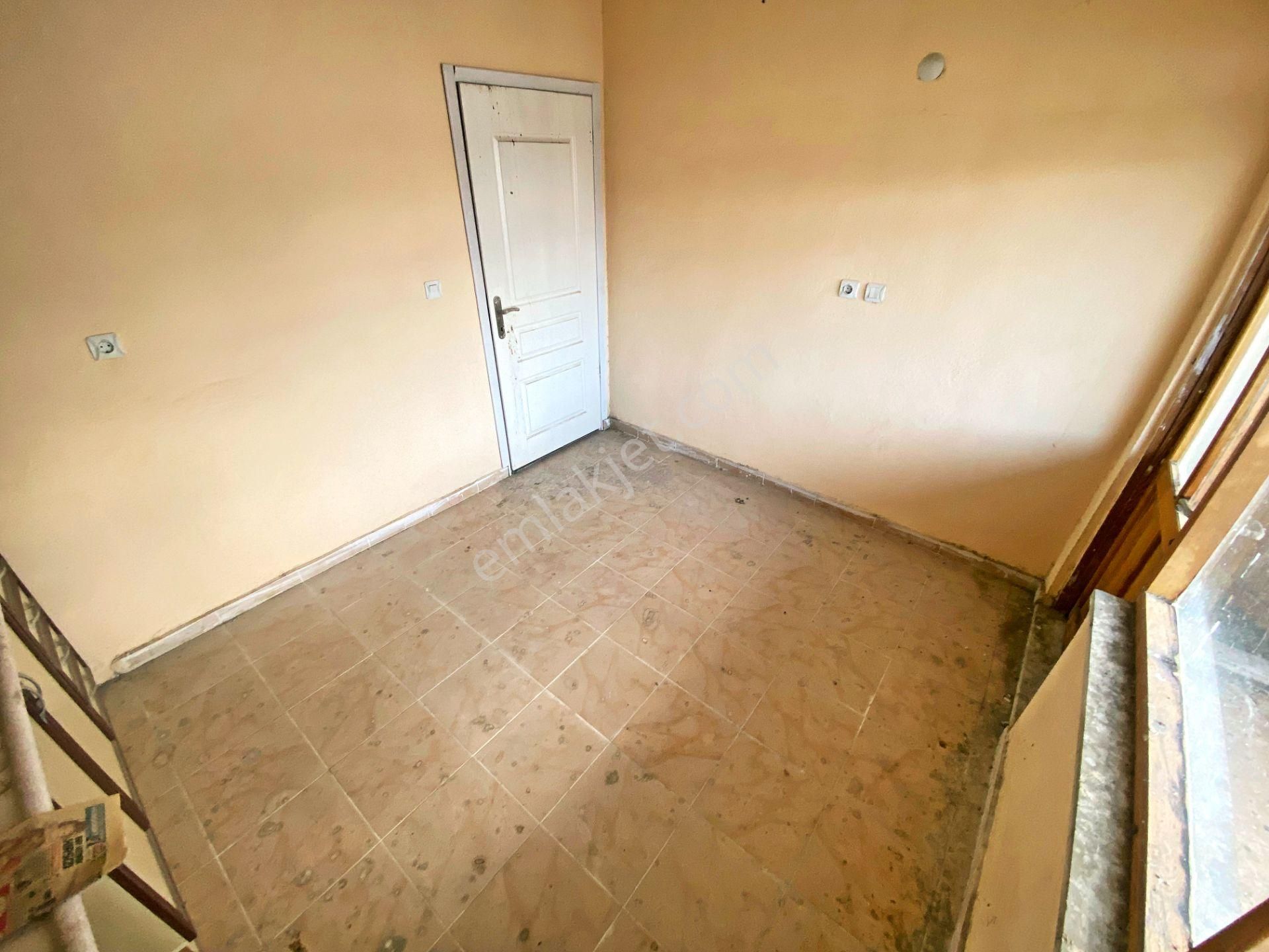 Aktif'ten Akçay'da Satılık Haftanın Fırsatı Bu Fiyata Kaçmaz 3+1 Ön Cephe Geniş Daire - Görsel 4