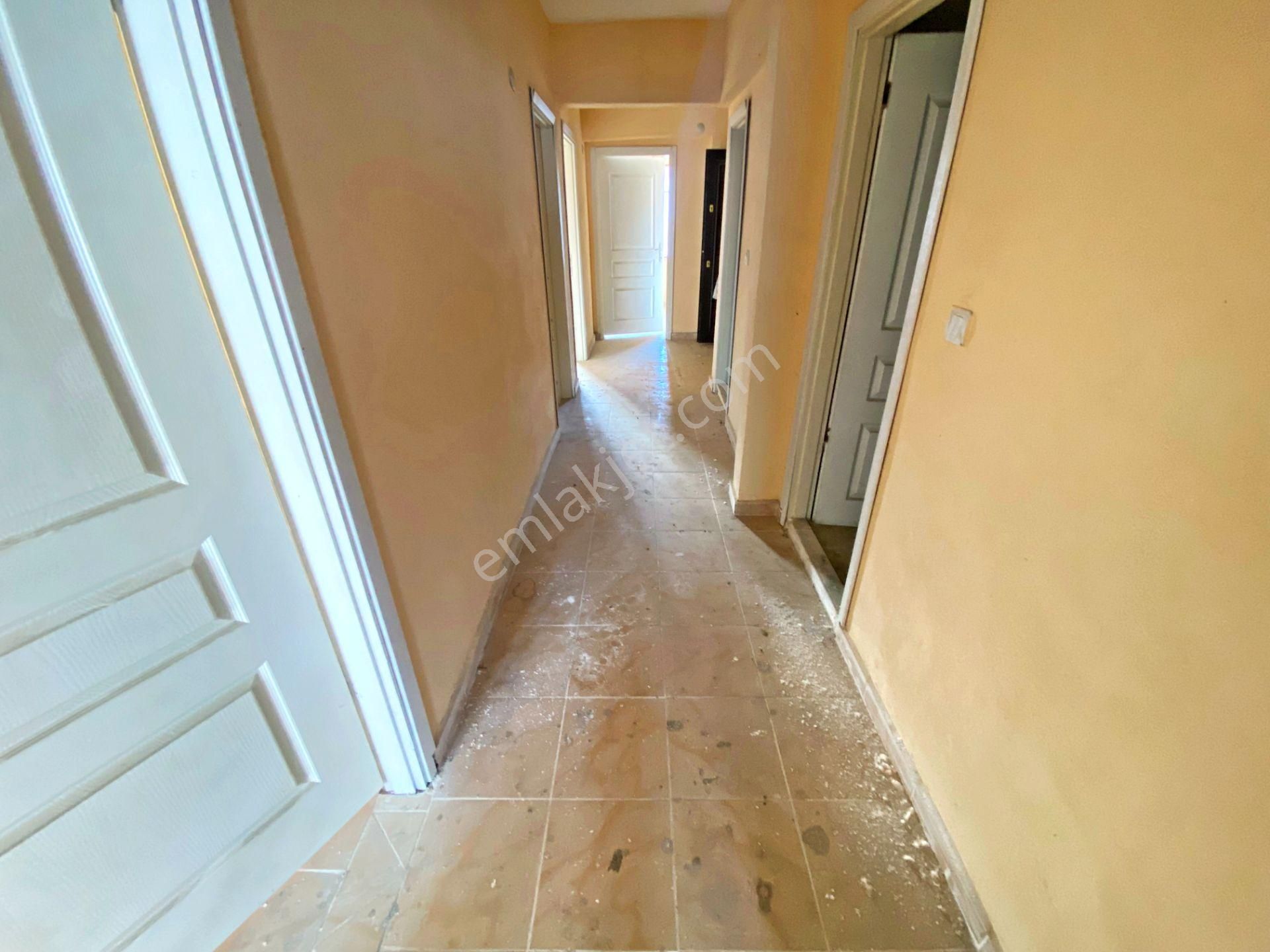 Aktif'ten Akçay'da Satılık Haftanın Fırsatı Bu Fiyata Kaçmaz 3+1 Ön Cephe Geniş Daire - Görsel 24