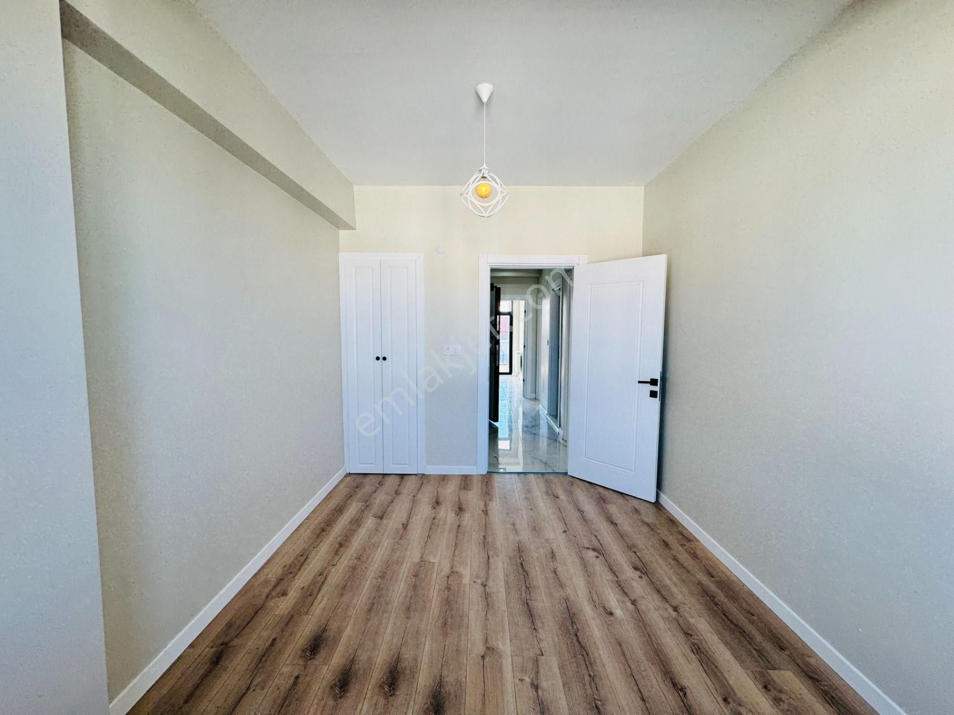 Güven'den Kapaklı'da Caddeye,servislere Yakın Kiralık 2+1 Daire - Görsel 7