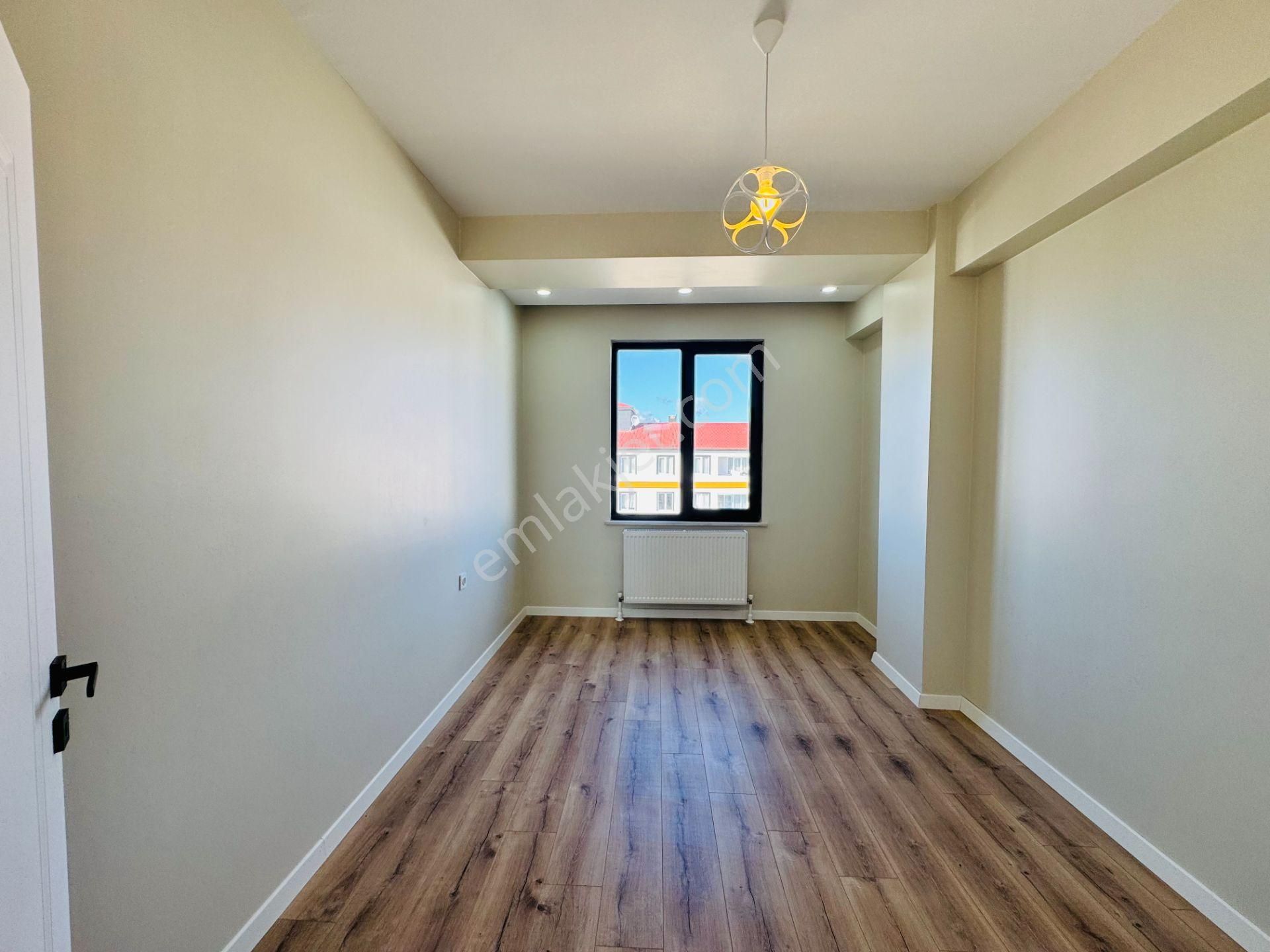 Güven'den Kapaklı'da Caddeye,servislere Yakın Kiralık 2+1 Daire - Görsel 6