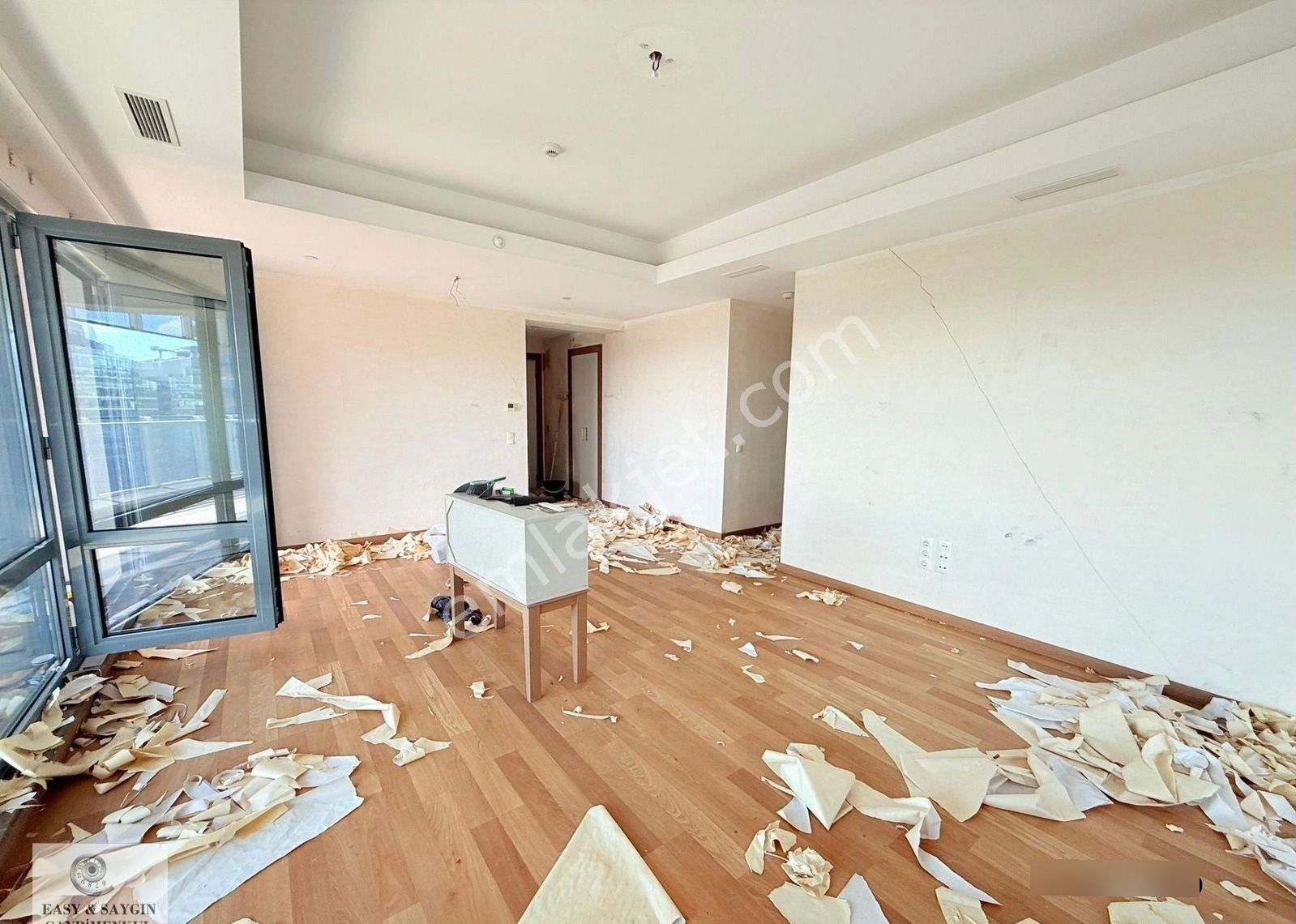 Maslak 1453’te Cadde Manzaralı 2+1 – Aylık Ödeme- Kapalı Mutfak - Görsel 2