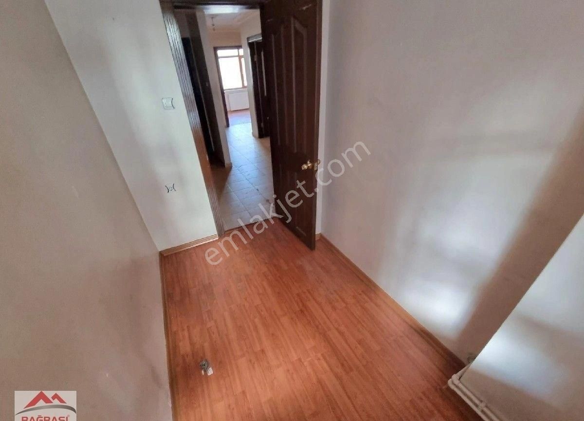 Kardeşler'de 3+1 Yüksekgiriş Katkonumunda Altta Dairevar 1balkon - Görsel 17