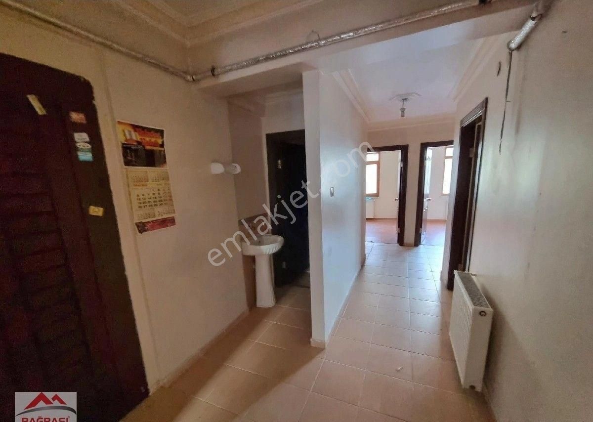 Kardeşler'de 3+1 Yüksekgiriş Katkonumunda Altta Dairevar 1balkon - Görsel 26