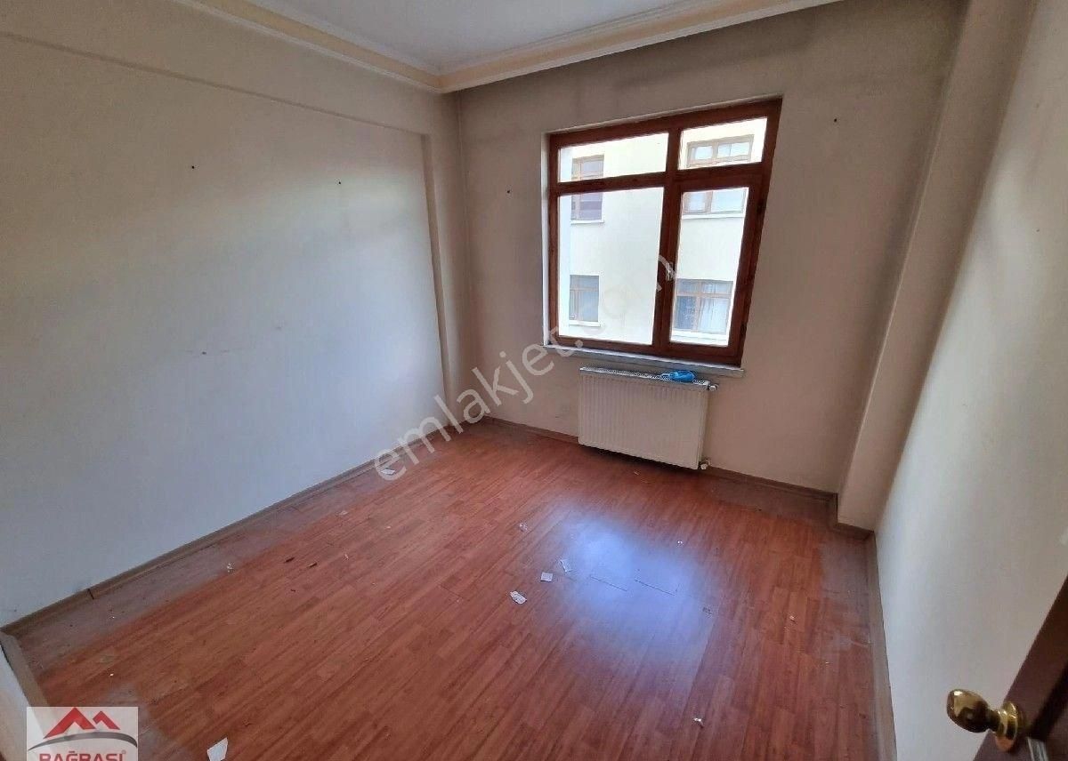 Kardeşler'de 3+1 Yüksekgiriş Katkonumunda Altta Dairevar 1balkon - Görsel 27