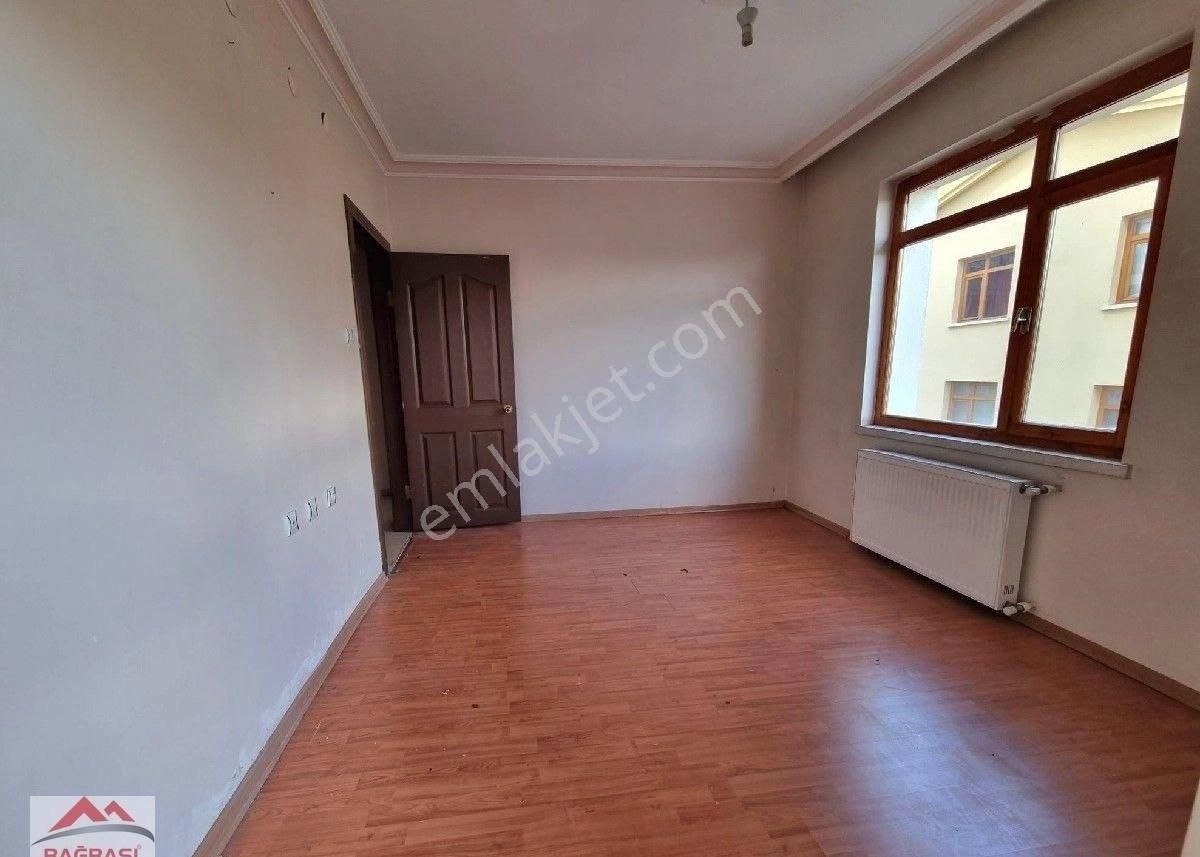 Kardeşler'de 3+1 Yüksekgiriş Katkonumunda Altta Dairevar 1balkon - Görsel 8