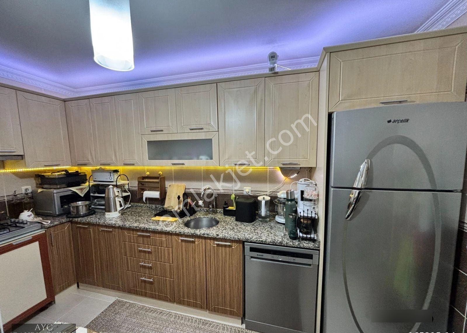 Çekmeköy Merkez Mh. 5+2 Satılık Dubleks Daire Bağımsız Girişli - Görsel 18