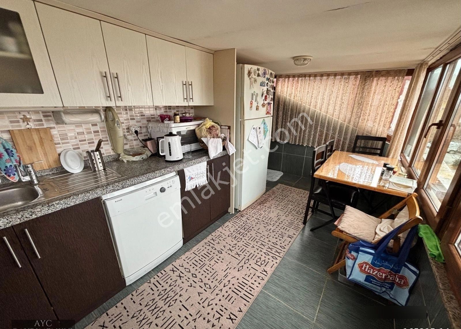 Çekmeköy Merkez Mh. 5+2 Satılık Dubleks Daire Bağımsız Girişli - Görsel 34