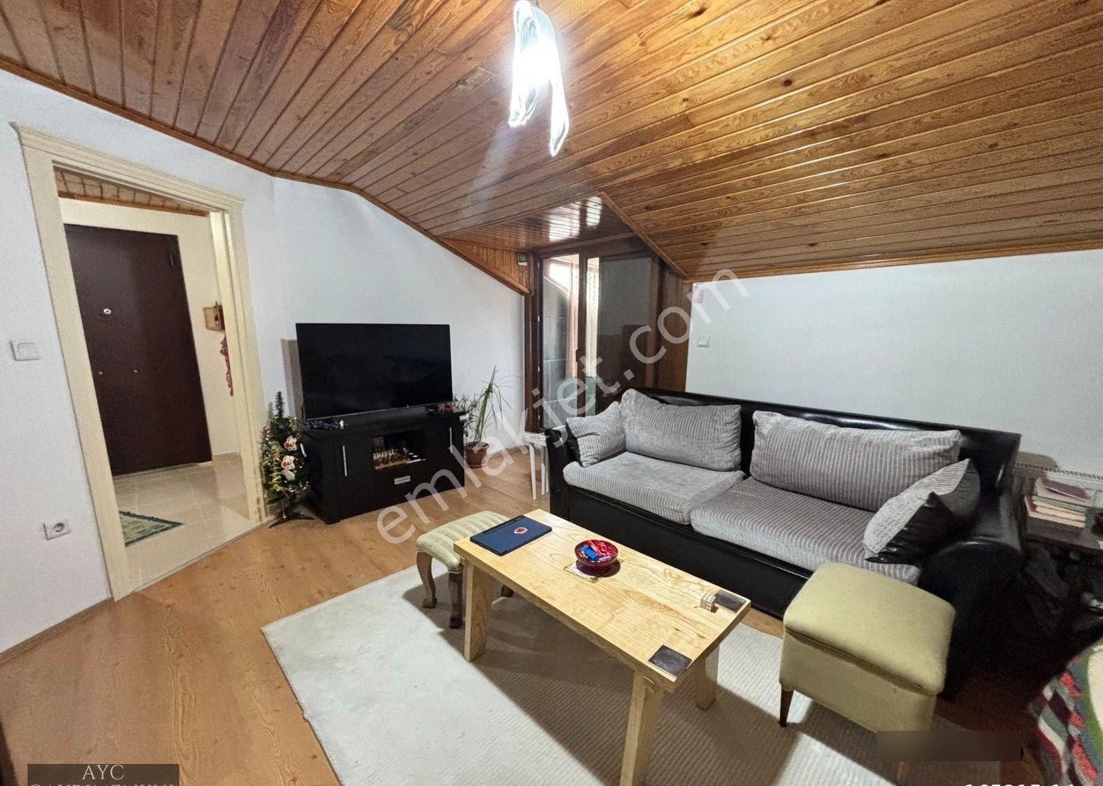 Çekmeköy Merkez Mh. 5+2 Satılık Dubleks Daire Bağımsız Girişli - Görsel 26