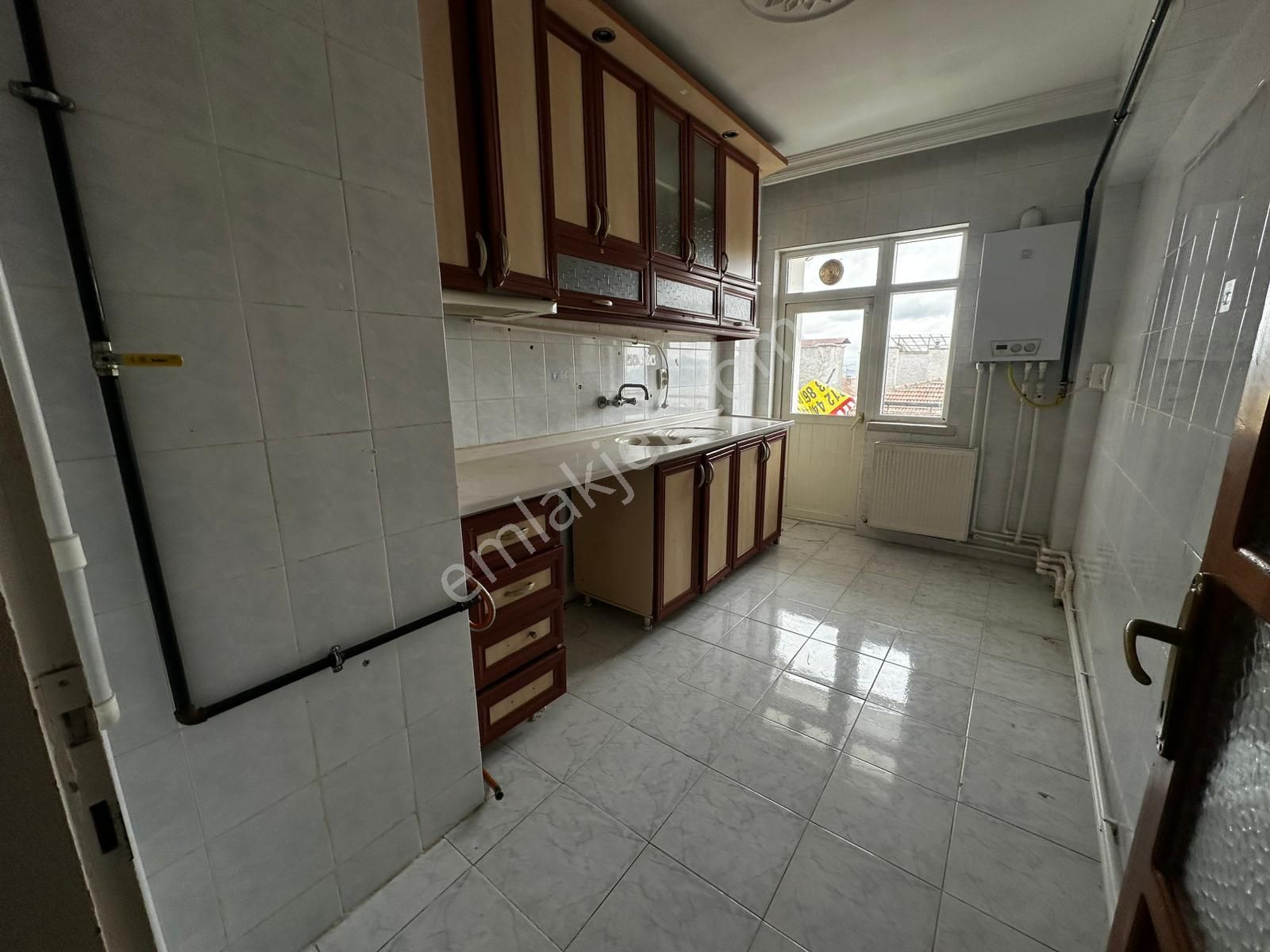 Osmangazi Ana Cadde Yanı Üst Katta 3+1 Kiralık Daire - Görsel 5