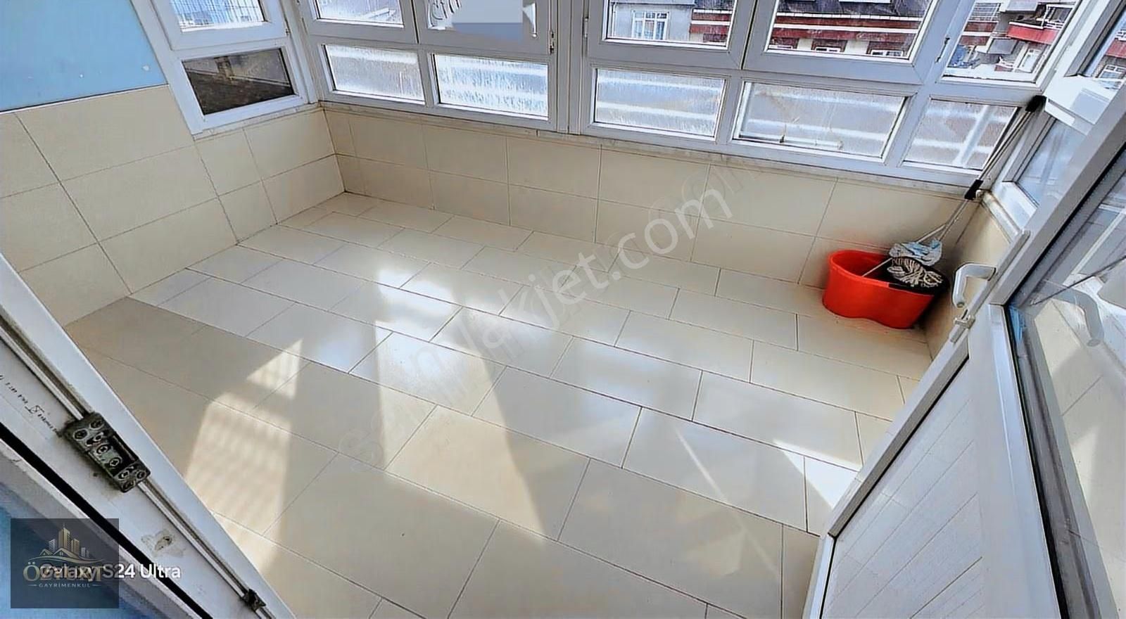 Metroya Yakın Eşyalı Daire - Görsel 23