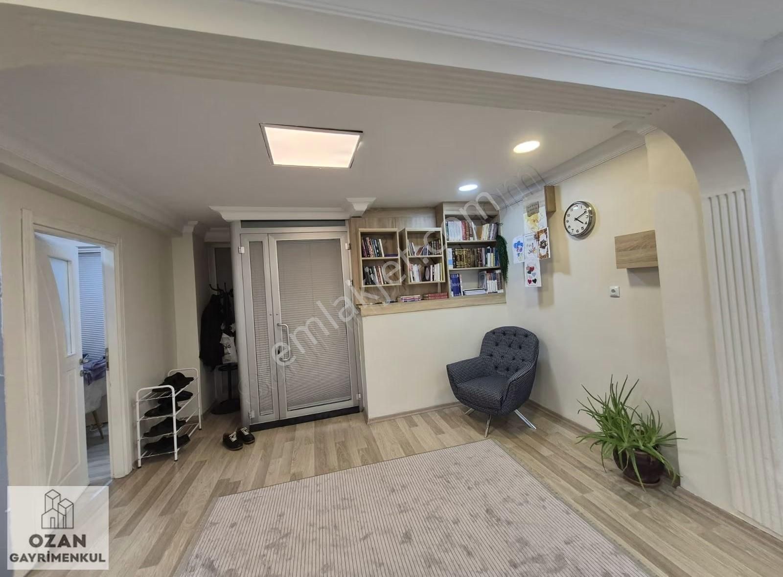 Bağcılar Barbaros Mahallesinde Satılık Caddeye 3.bina Da Dükkan - Görsel 4