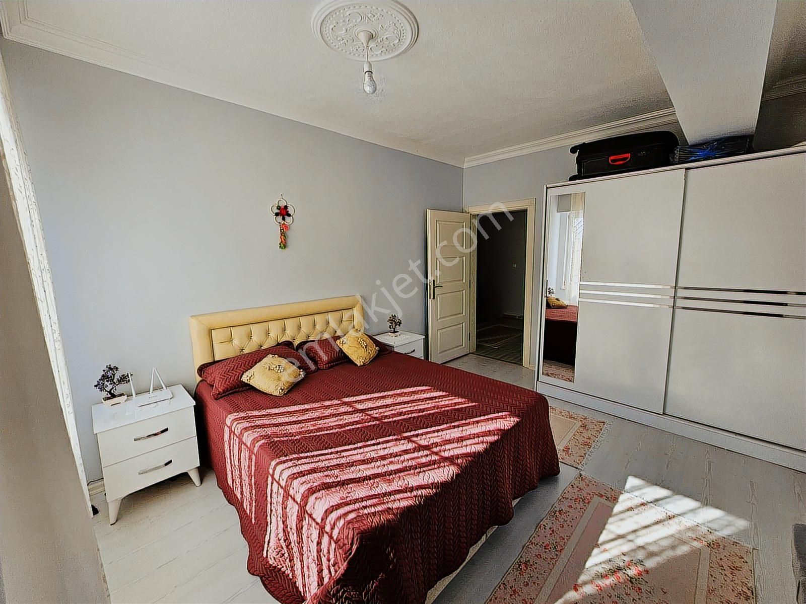 Deniz'den 3+1 Merkezi Konumda,ebeveyn Banyolu,denize Yakın Villa - Görsel 32