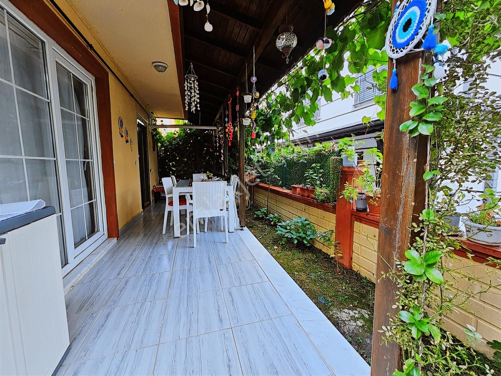 Deniz'den 3+1 Merkezi Konumda,ebeveyn Banyolu,denize Yakın Villa - Görsel 22