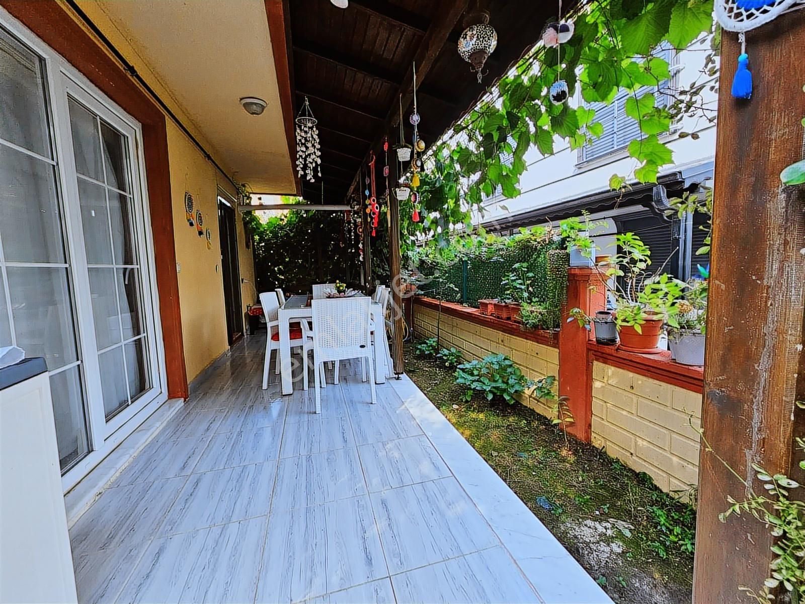 Deniz'den 3+1 Merkezi Konumda,ebeveyn Banyolu,denize Yakın Villa - Görsel 23