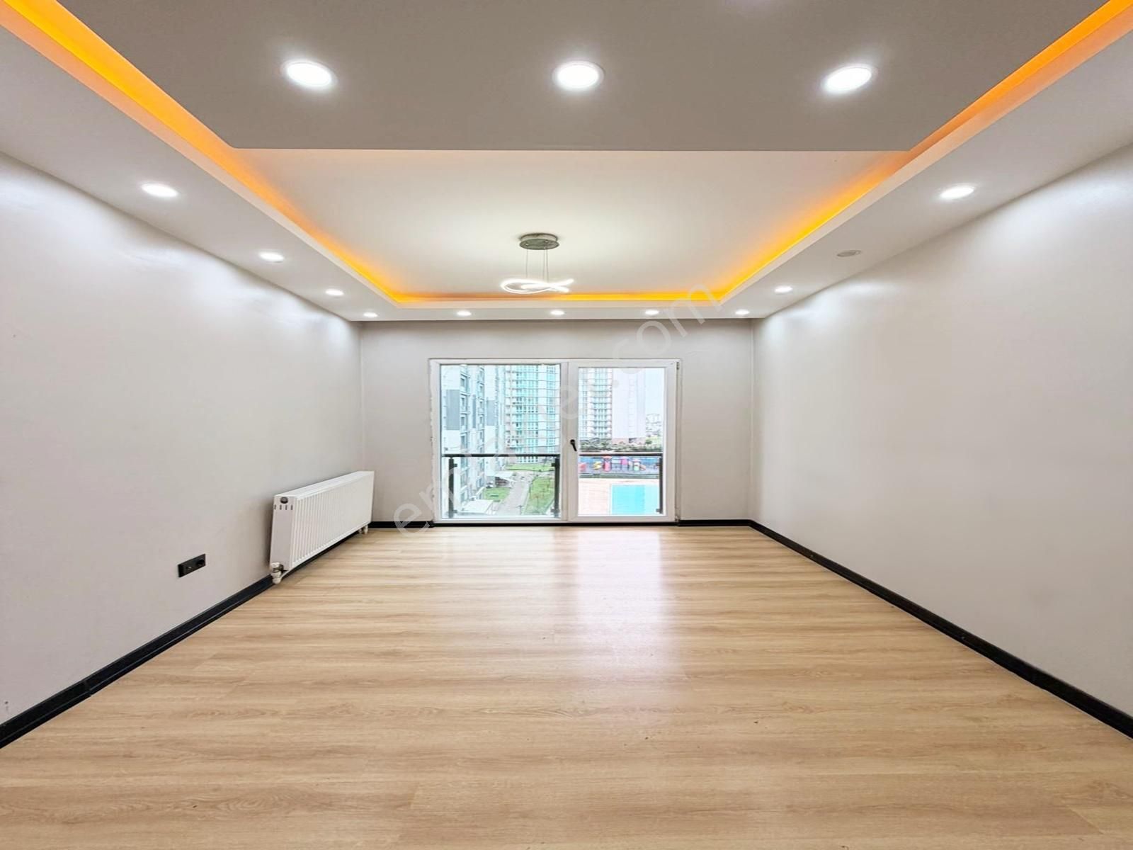 Site İçinde Yüksek Kira Garantili !! Havuz Cephe 1+1 Daire - Görsel 14