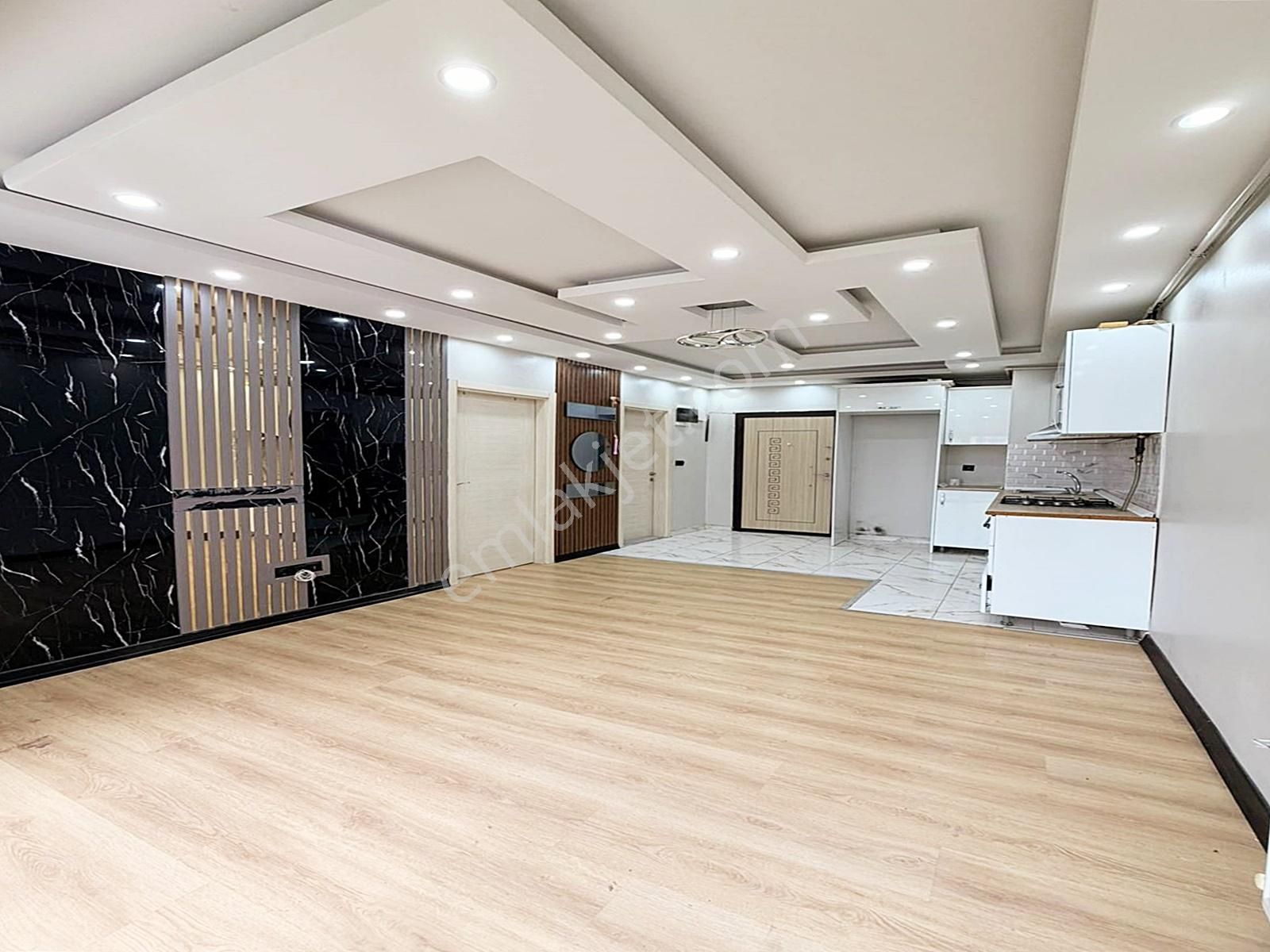 Site İçinde Yüksek Kira Garantili !! Havuz Cephe 1+1 Daire - Görsel 3