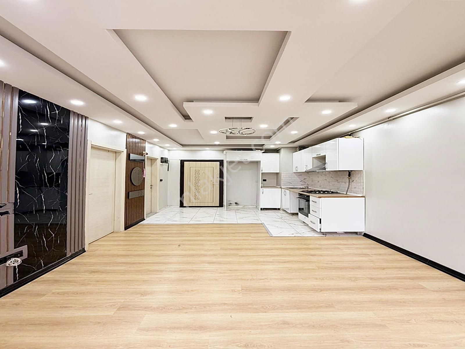 Site İçinde Yüksek Kira Garantili !! Havuz Cephe 1+1 Daire - Görsel 4