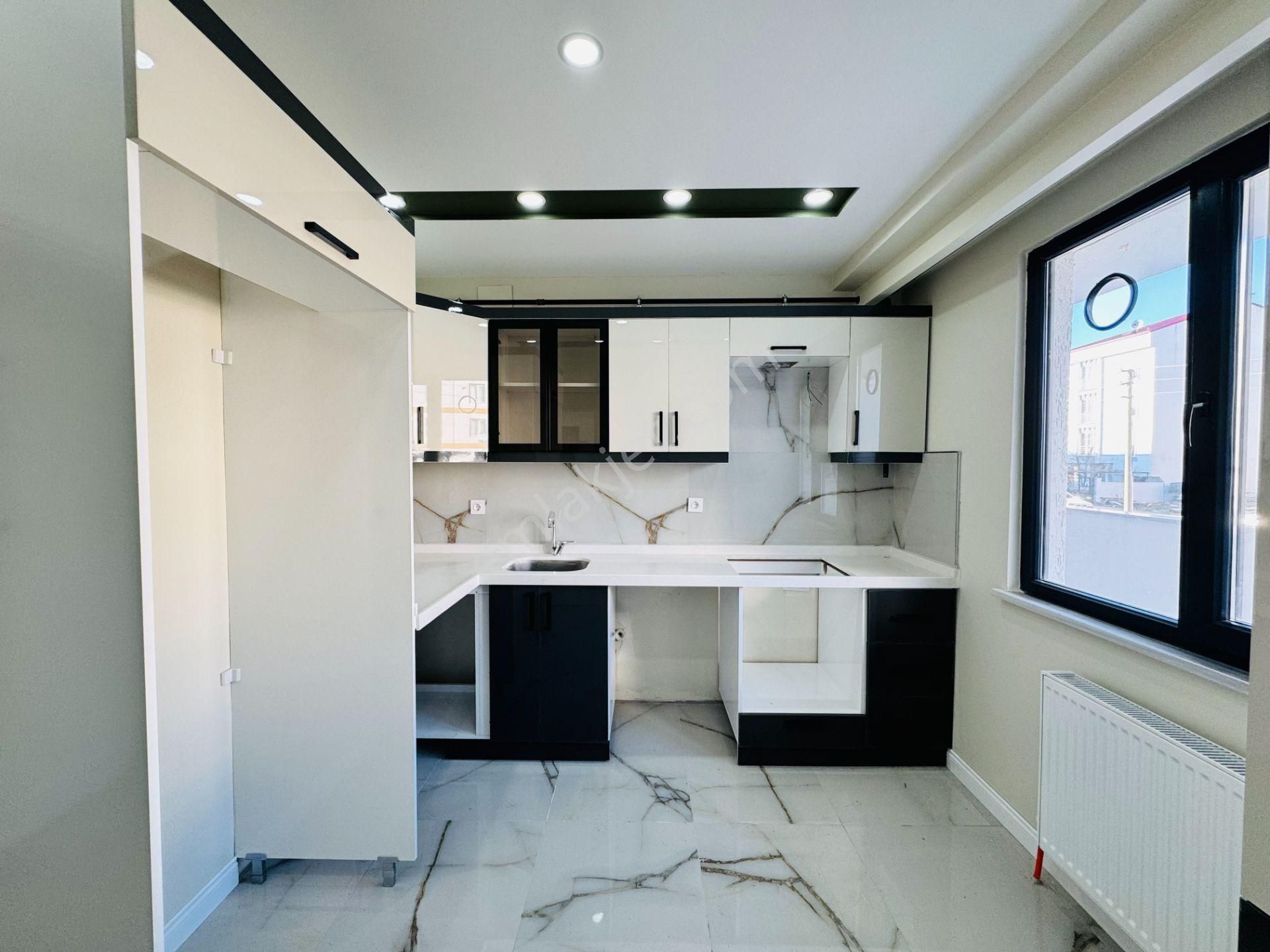 Güven'den Kapaklı'da Servislere Yakın Teraslı Kiralık 1+1 Daire - Görsel 8