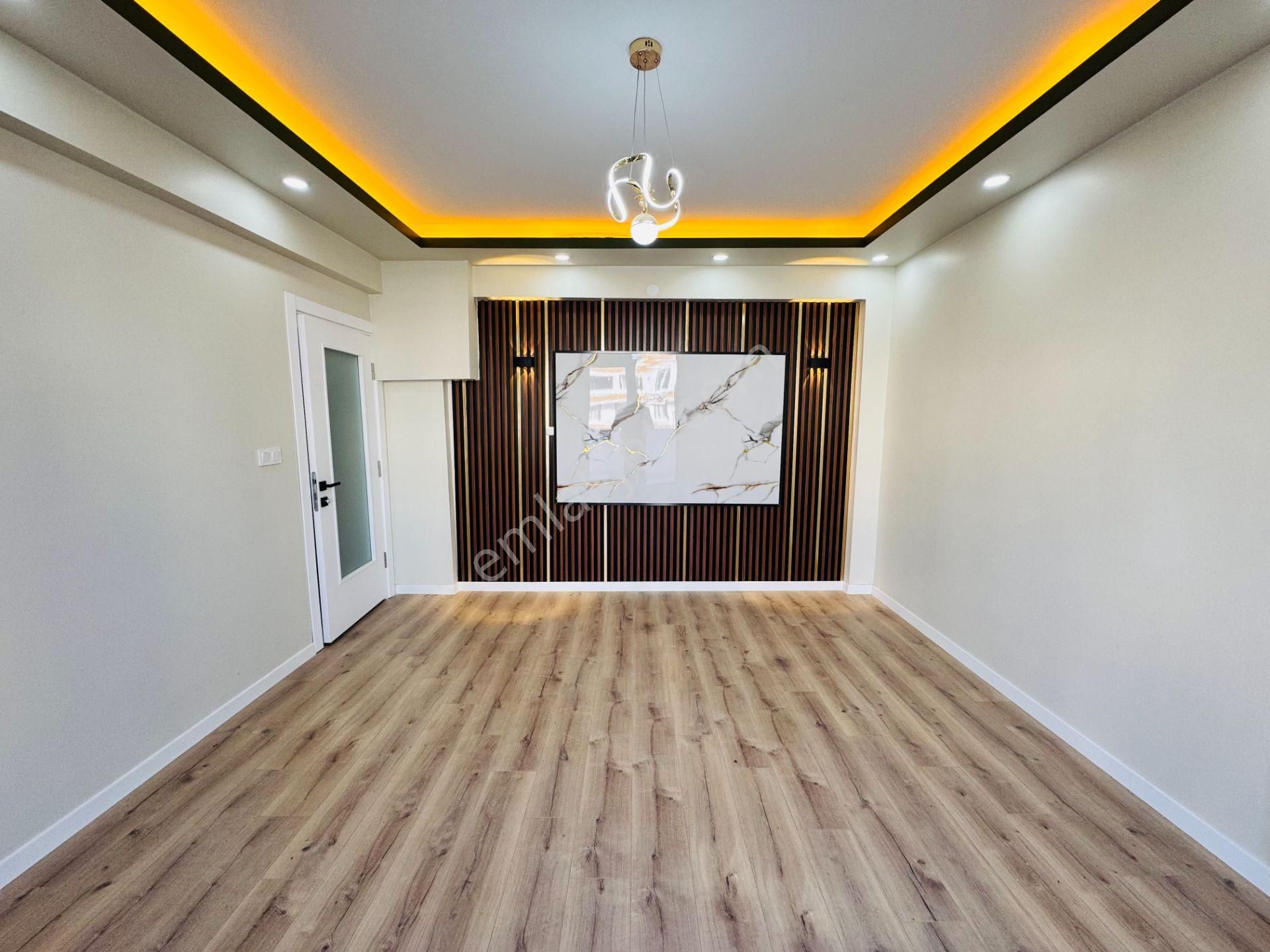 Güven'den Kapaklı'da Servislere Yakın Teraslı Kiralık 1+1 Daire