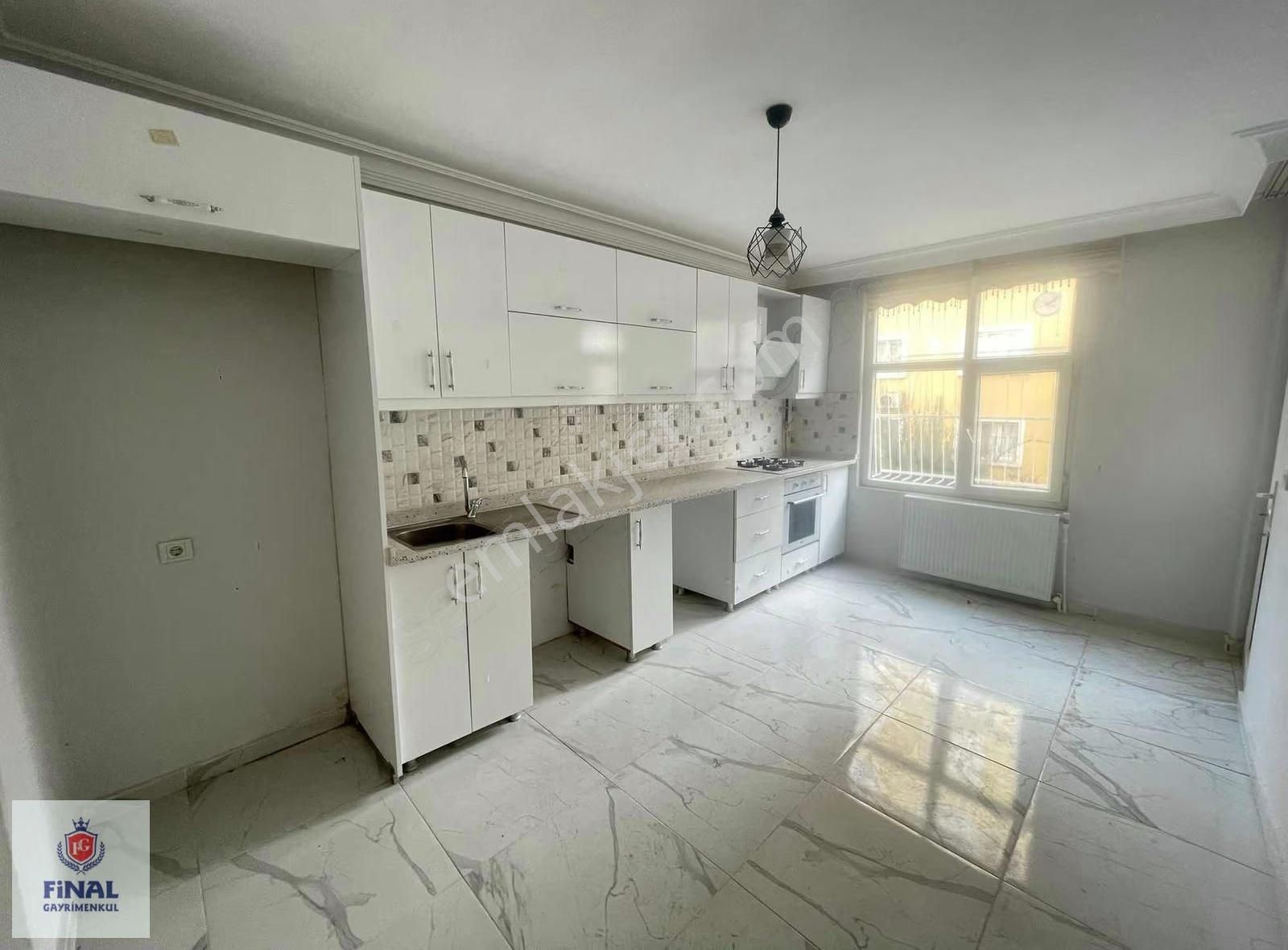 Toros Yeni Çetınkaya Civarı 3+1 Doğalgazlı Geniş Yapılı