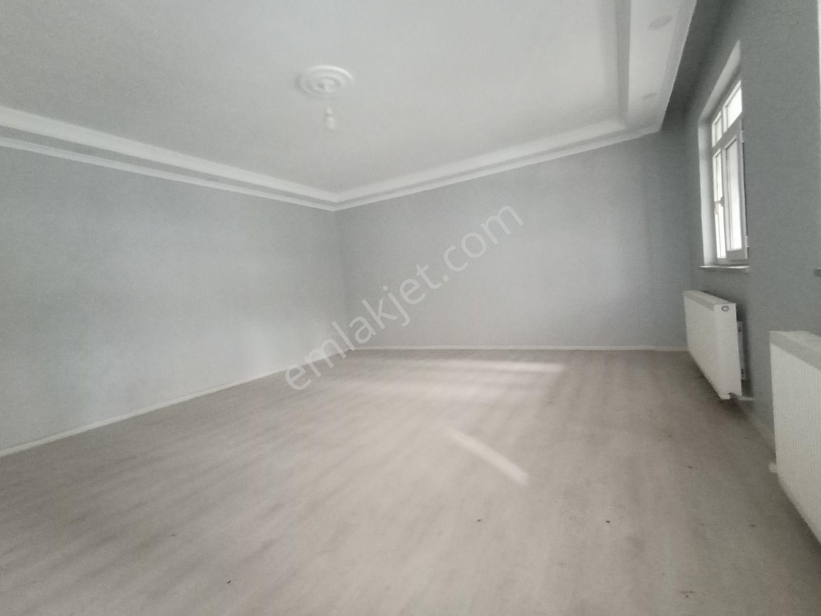 İnönü Mah De Metroya Yakın 3+1 ,130m2,araç Takasına Uygun - Görsel 2