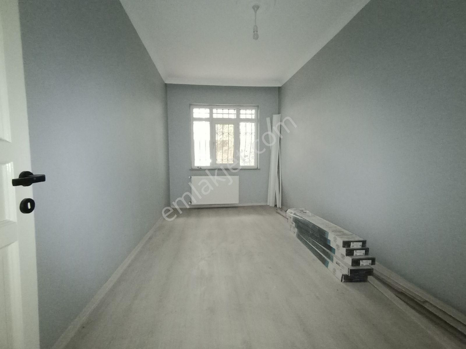 İnönü Mah De Metroya Yakın 3+1 ,130m2,araç Takasına Uygun - Görsel 11