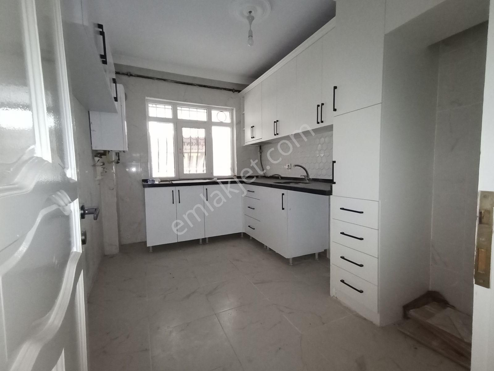 İnönü Mah De Metroya Yakın 3+1 ,130m2,araç Takasına Uygun - Görsel 5