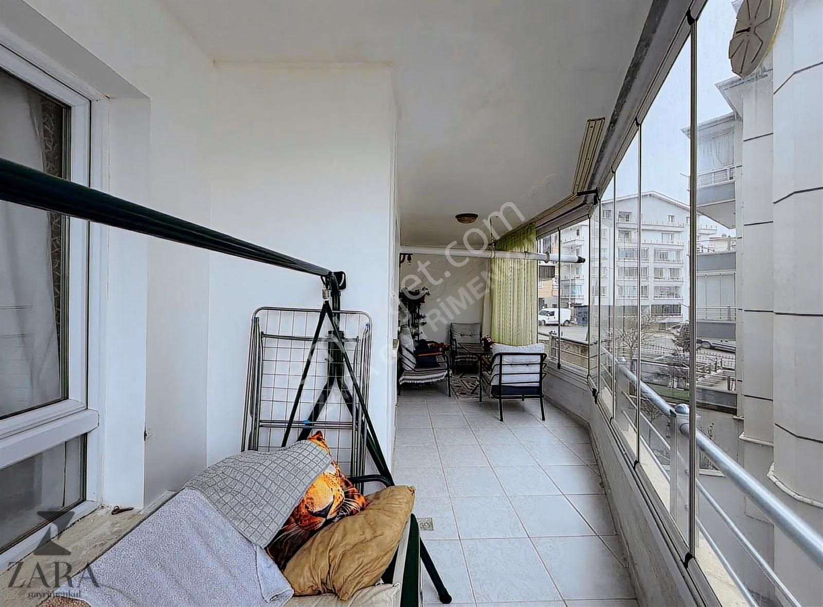 ▄zara▄akşemsettin Mah. 1080cd Üzerinde 3+1 Ara Kat 120m² Daire - Görsel 4
