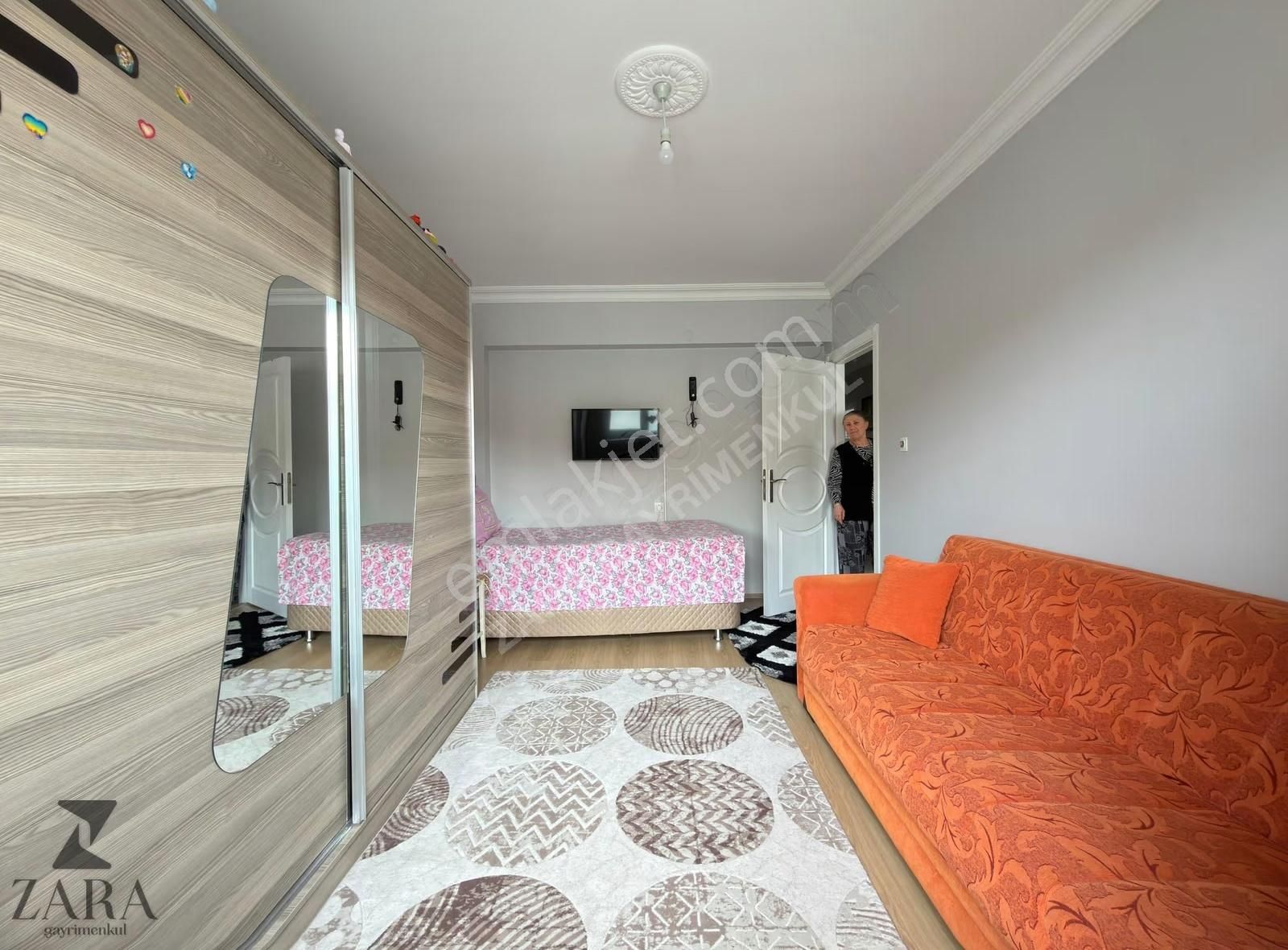 ▄zara▄duralialıç Mah. 928 Cd Üzeri İskanlı/asansörlü 120m² Daire - Görsel 33