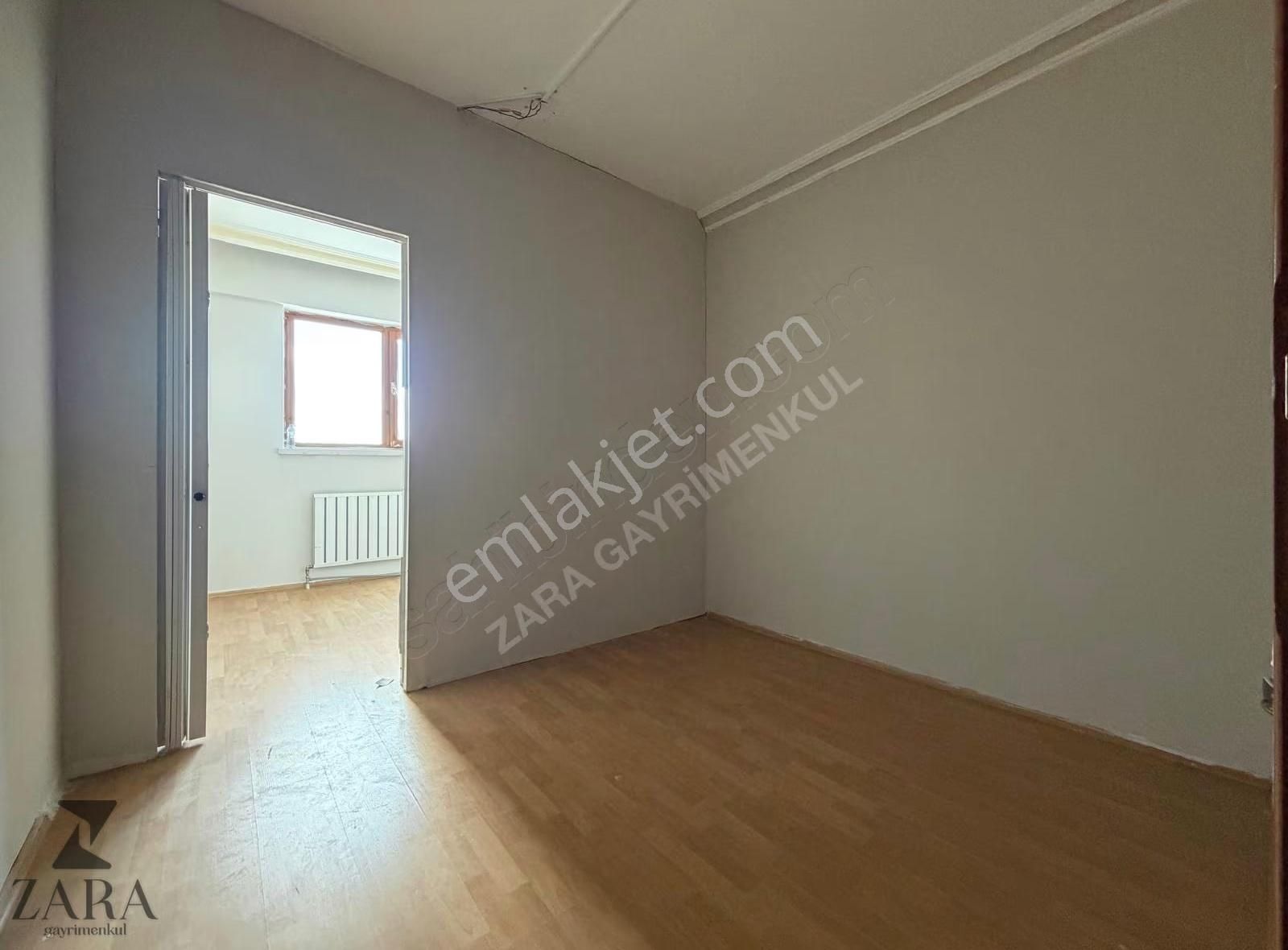 ▄zara▄akşemsettin Mh Ana Cd Üzeri Ara Kat Asansörlü 2+1 Daire - Görsel 11