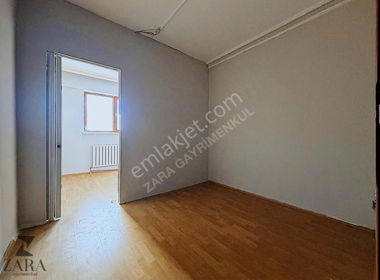 ▄zara▄akşemsettin Mh Ana Cd Üzeri Ara Kat Asansörlü 2+1 Daire - Görsel 14