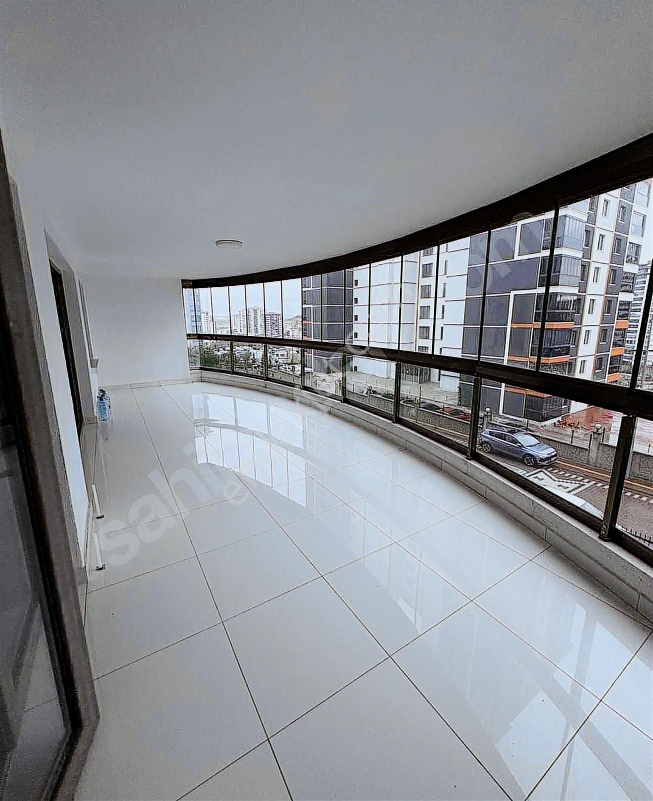 Devlet Hastanesi Yanı Süper Lüx Site Güney 4+1 Arakat - Görsel 7